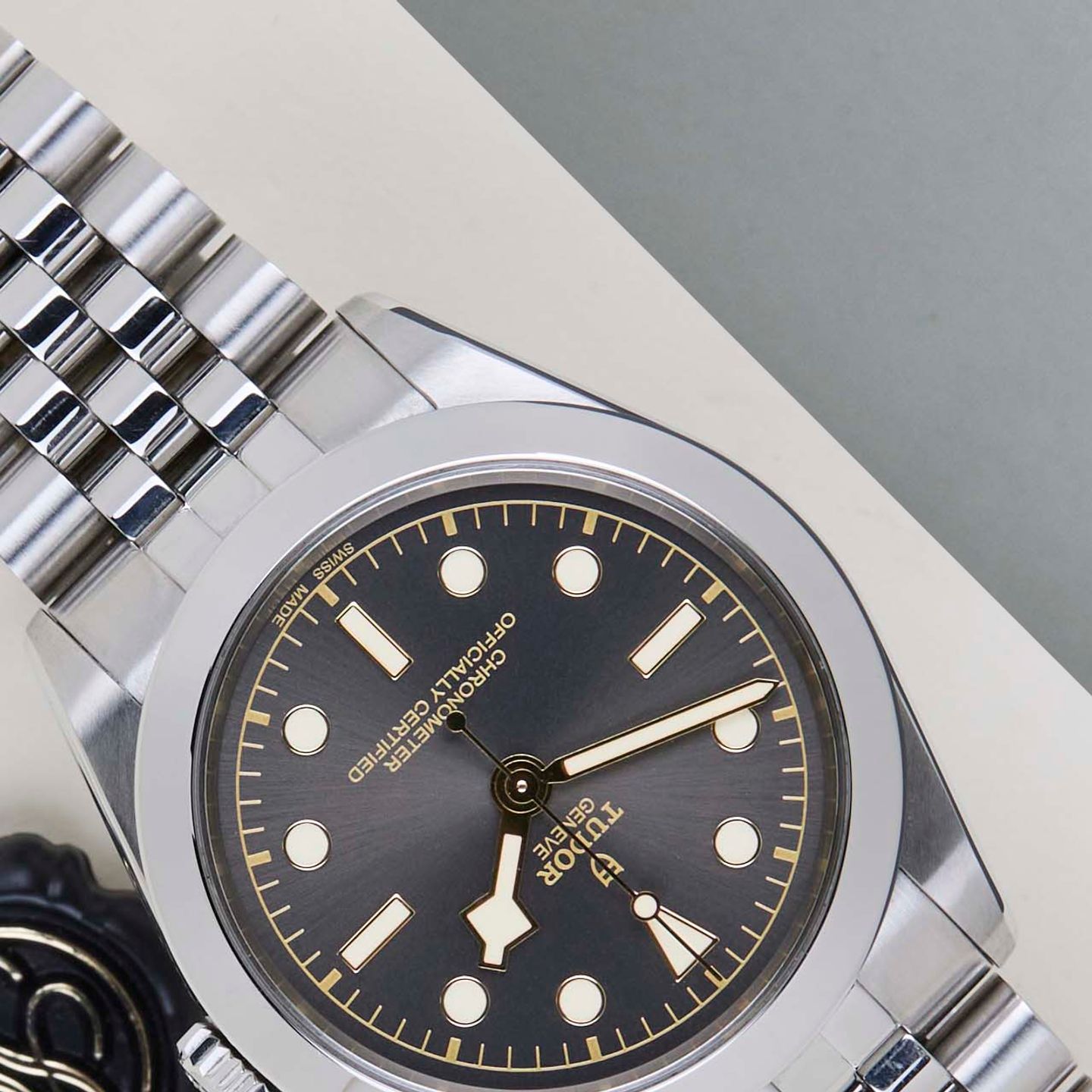 Tudor Black Bay 79660 - (4/8)