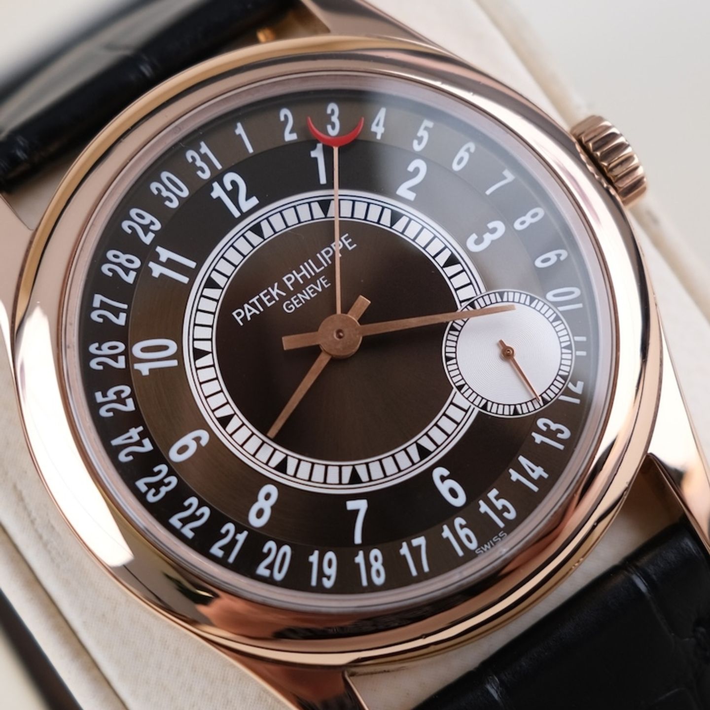 Patek Philippe Calatrava 6000R-001 (2014) - Brown dial 37 mm Rose Gold case (1/8)
