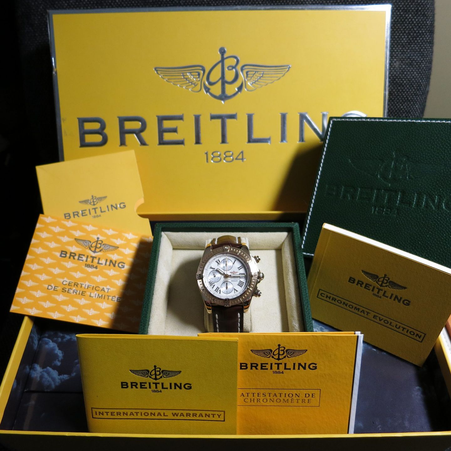 Breitling Chronomat Evolution H13356 (2006) - White dial 43 mm Rose Gold case (4/4)