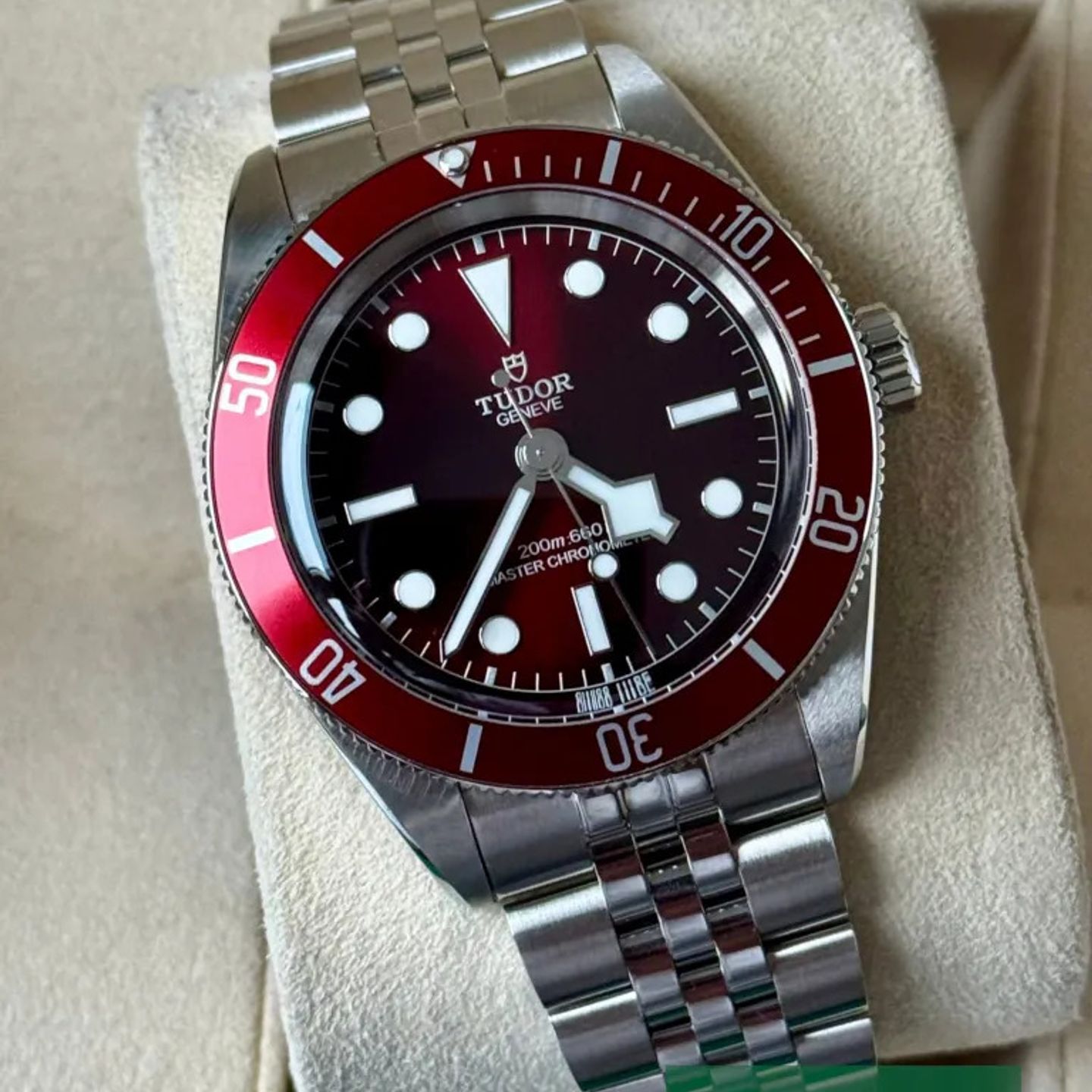 Tudor Black Bay Fifty-Eight 7939A1A0RU (2026) - Rood wijzerplaat 39mm Staal (1/1)
