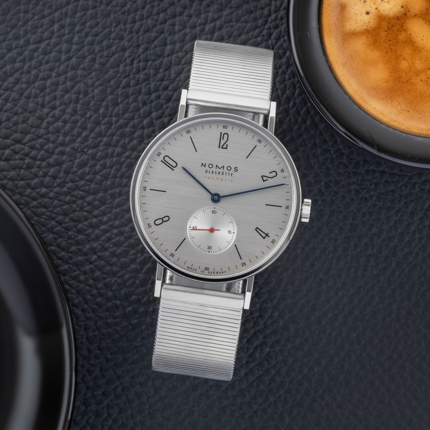 NOMOS Tangente Neomatik 141 (Unknown (random serial)) - Silver dial 39 mm Steel case (1/8)
