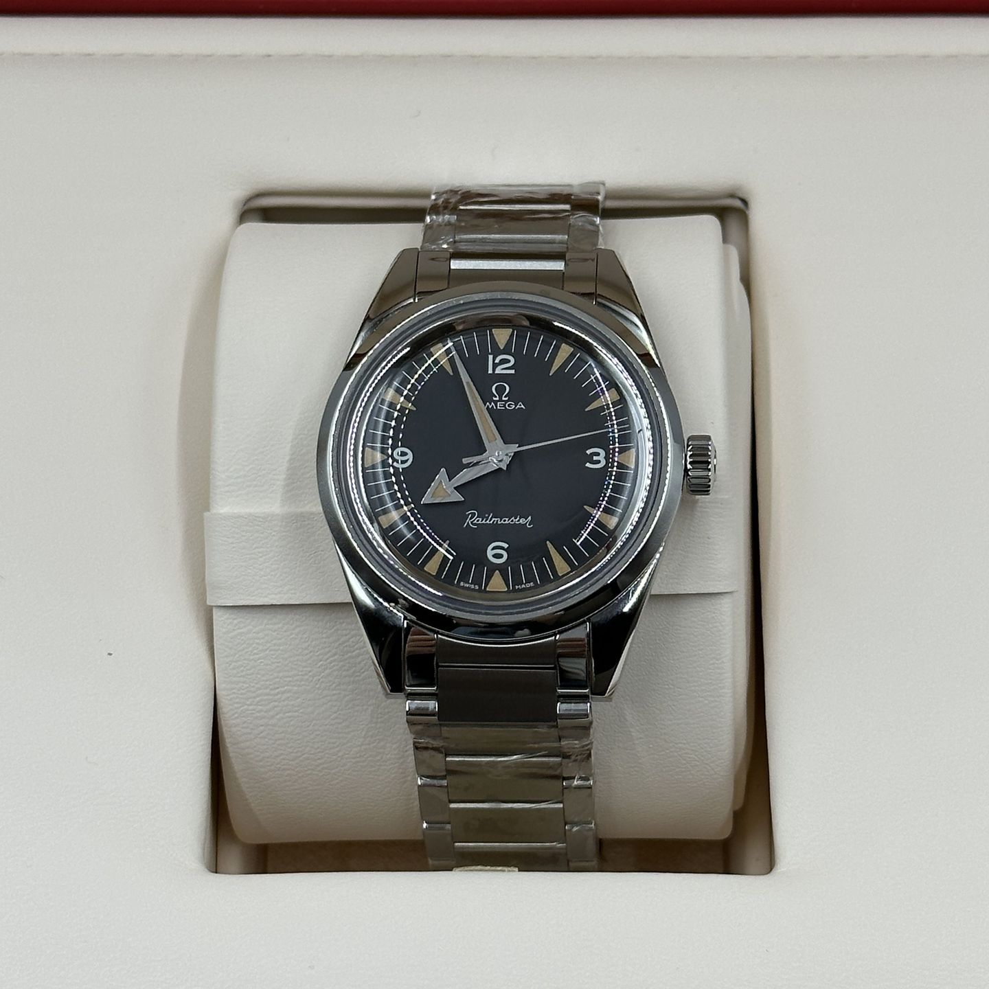 Omega Seamaster Railmaster 220.10.38.20.01.002 - (6/8)