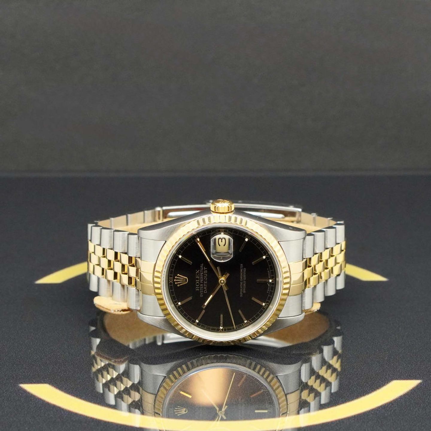 Rolex Datejust 36 16233 (1995) - Zwart wijzerplaat 36mm Goud/Staal (4/7)