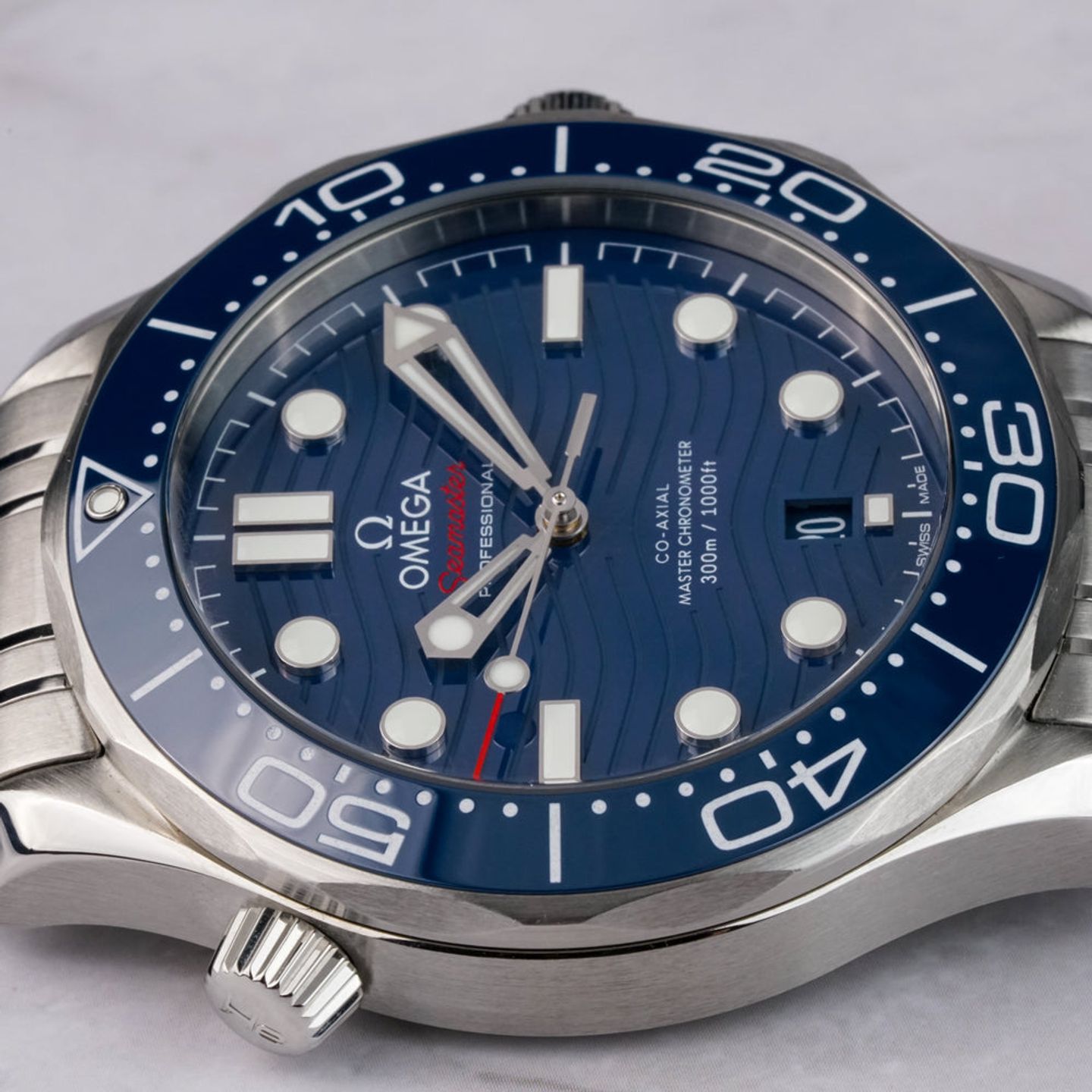 Omega Seamaster Diver 300 M 210.30.42.20.03.001 (2020) - Blue dial 42 mm Steel case (5/7)