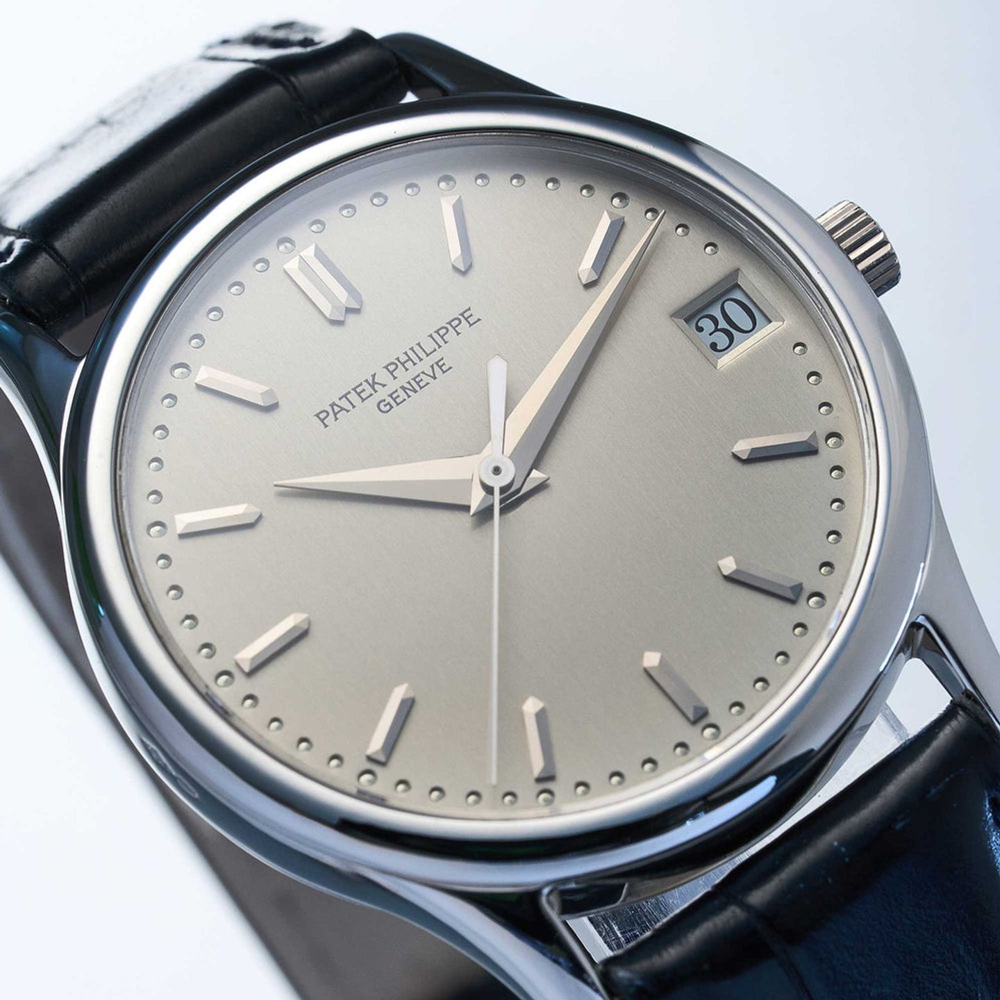 Patek Philippe Calatrava 3998P (1997) - Zilver wijzerplaat 34mm Platina (1/8)