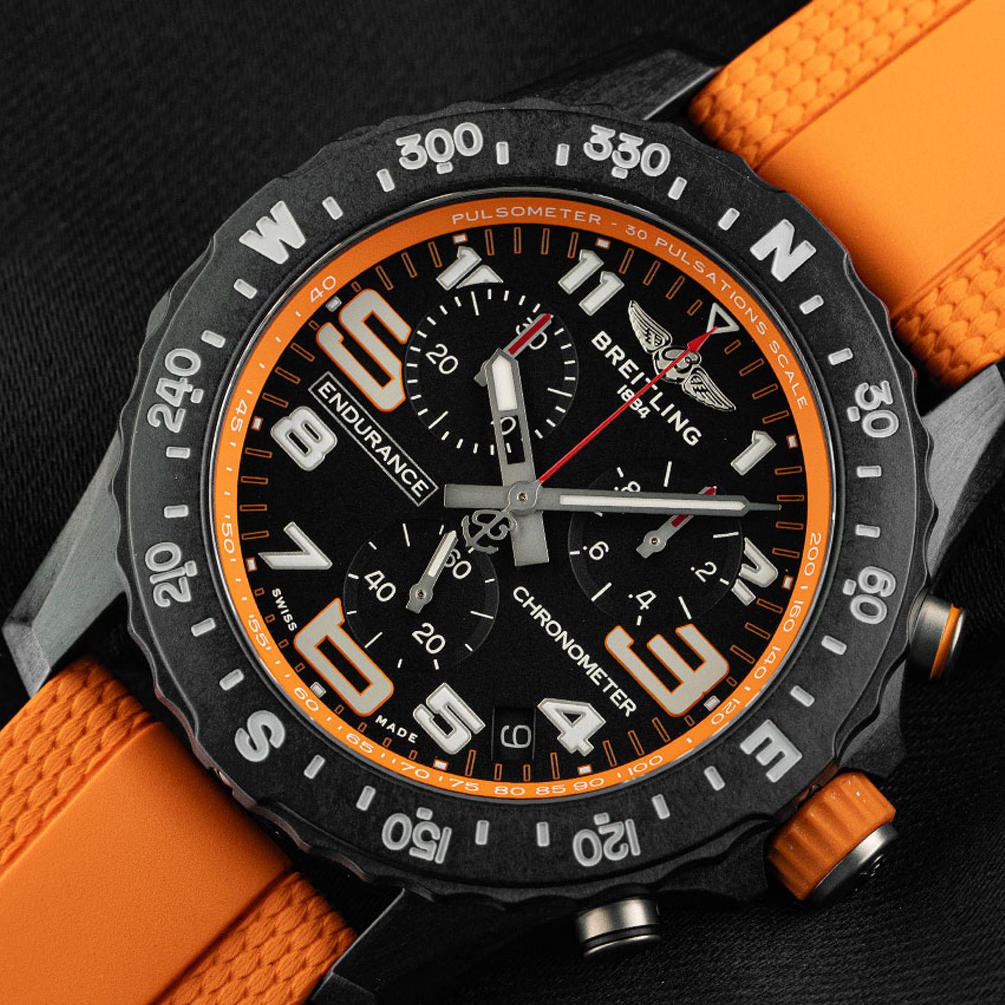 Breitling Endurance Pro X82310A51B1S2 (2025) - Black dial 45 mm Plastic case (3/7)