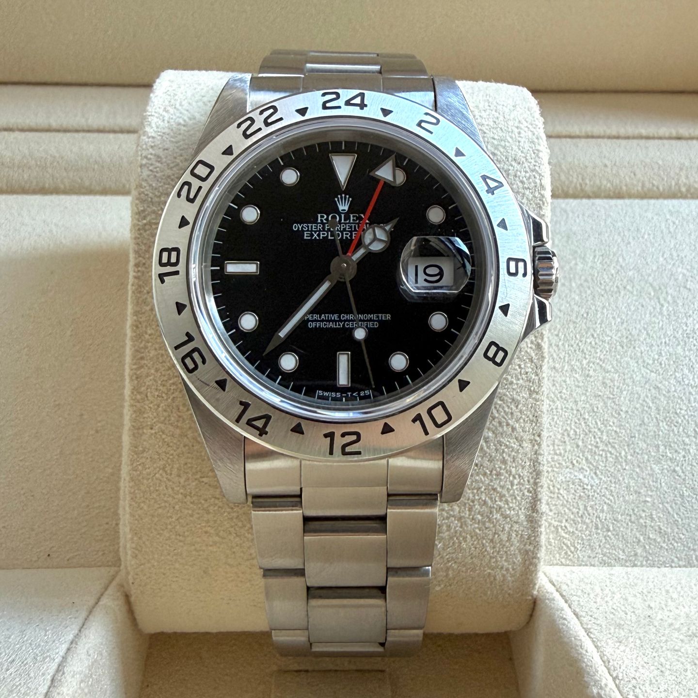 Rolex Explorer II 16570 - (2/14)