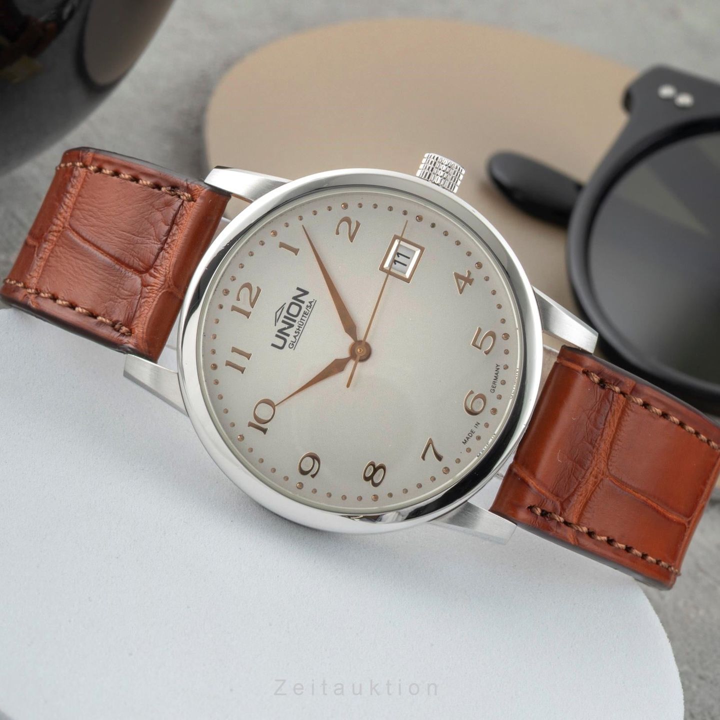 Union Glashütte Unknown 26-32-09-05-10 (2005) - Zwart wijzerplaat 40mm Staal (2/8)