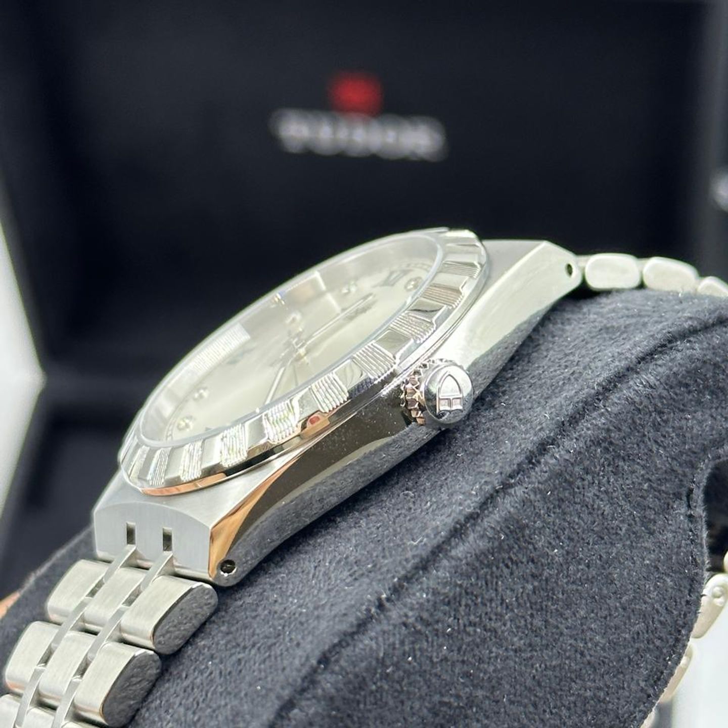 Tudor Royal 28500 - (9/10)