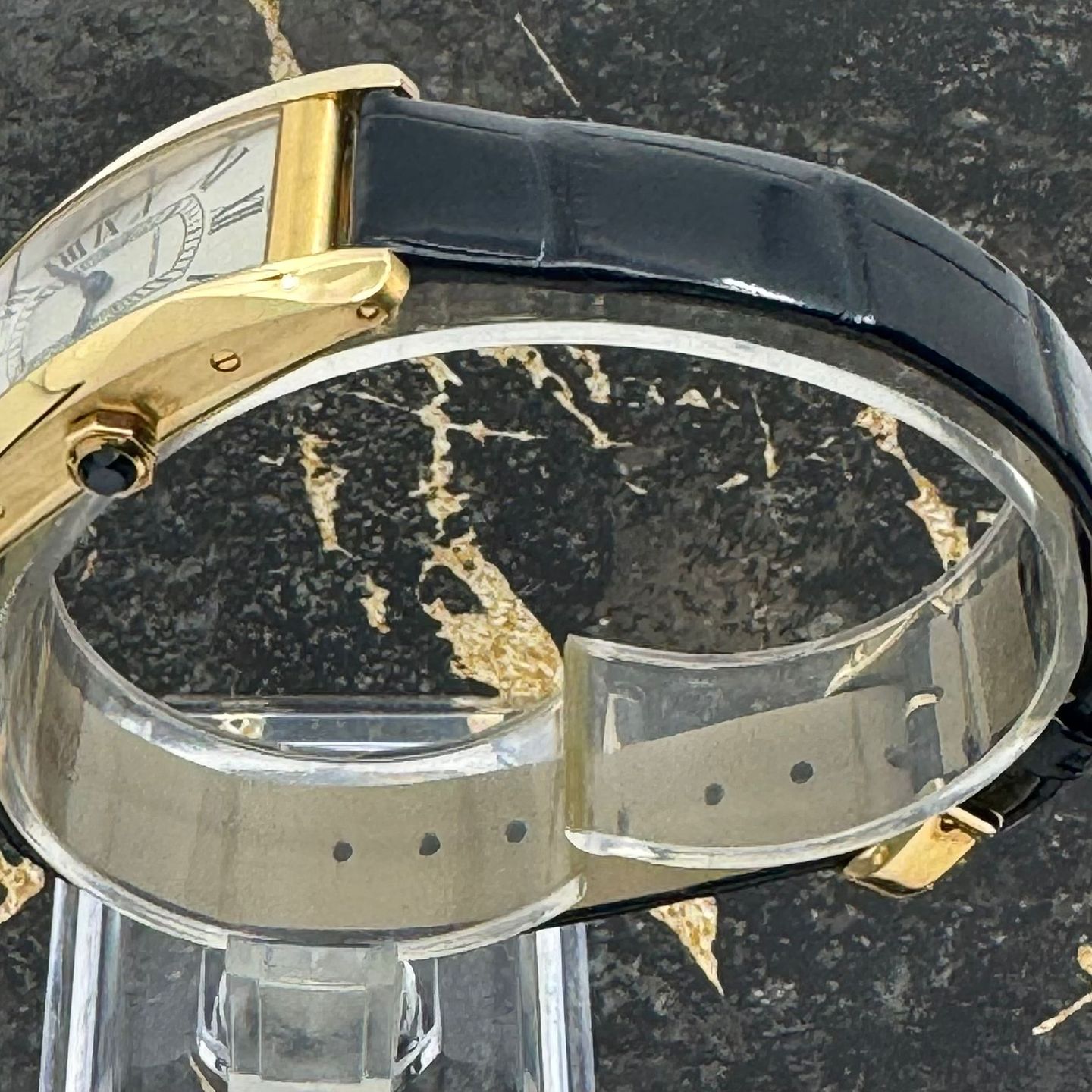 Cartier Tank Américaine WGTA0299 (2025) - Silver dial 35 mm Yellow Gold case (8/8)