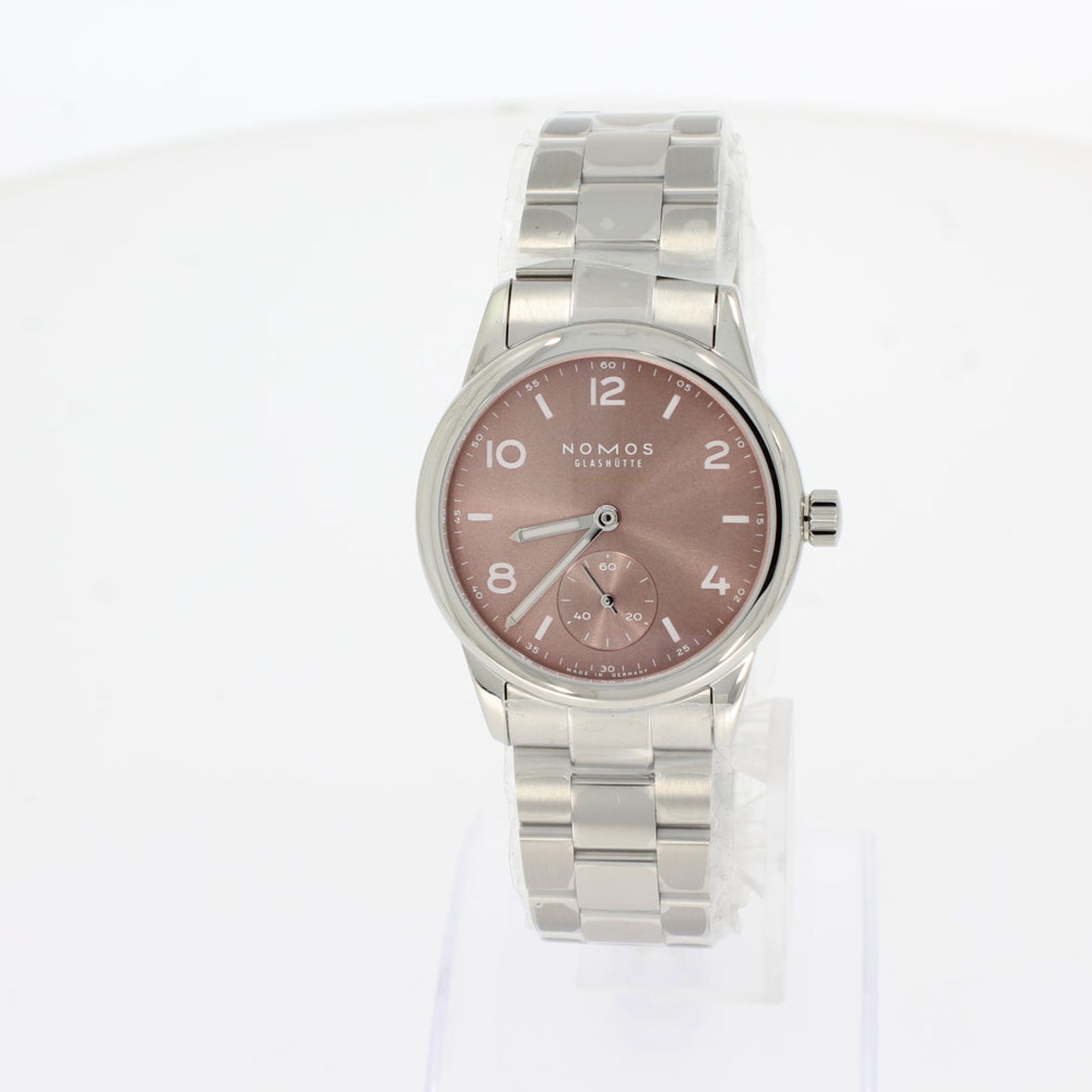 NOMOS Club 756 - (1/4)