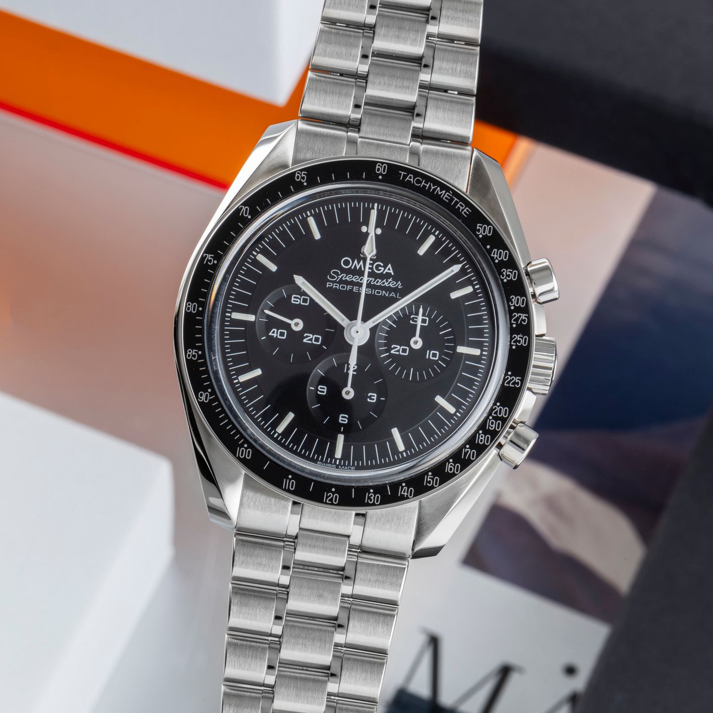 Omega Speedmaster Professional Moonwatch 310.30.42.50.01.002 (Unknown (random serial)) - Black dial 42 mm Steel case (3/8)