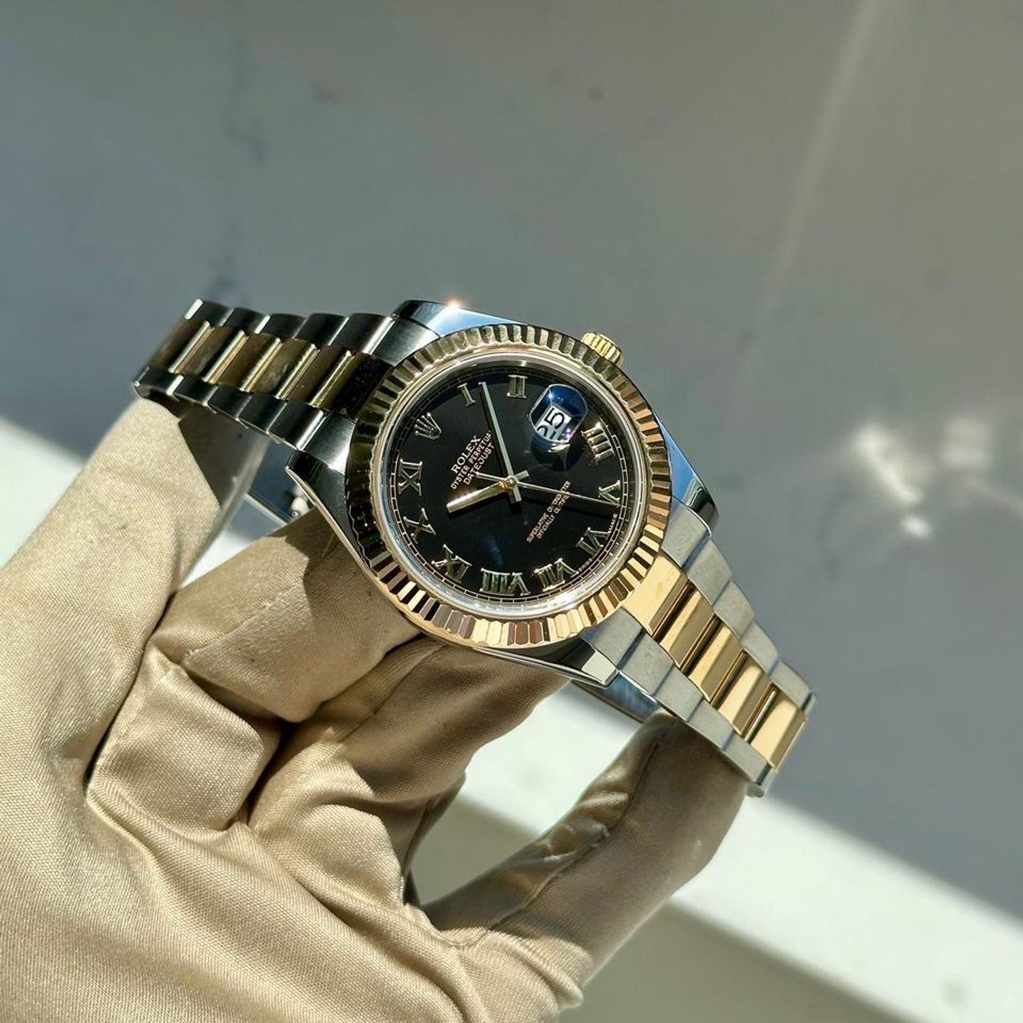 Rolex Datejust II 116333 (Unknown (random serial)) - Black dial 41 mm Gold/Steel case (4/8)