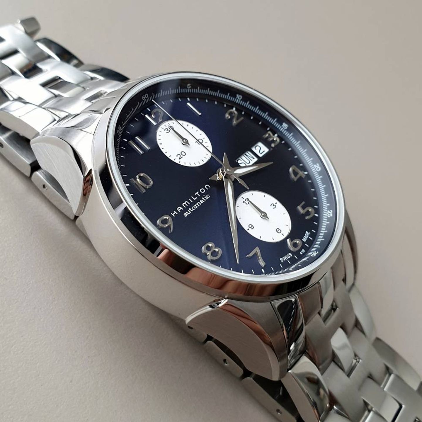 Hamilton Jazzmaster H32576141 (2025) - Blue dial 41 mm Steel case (2/8)