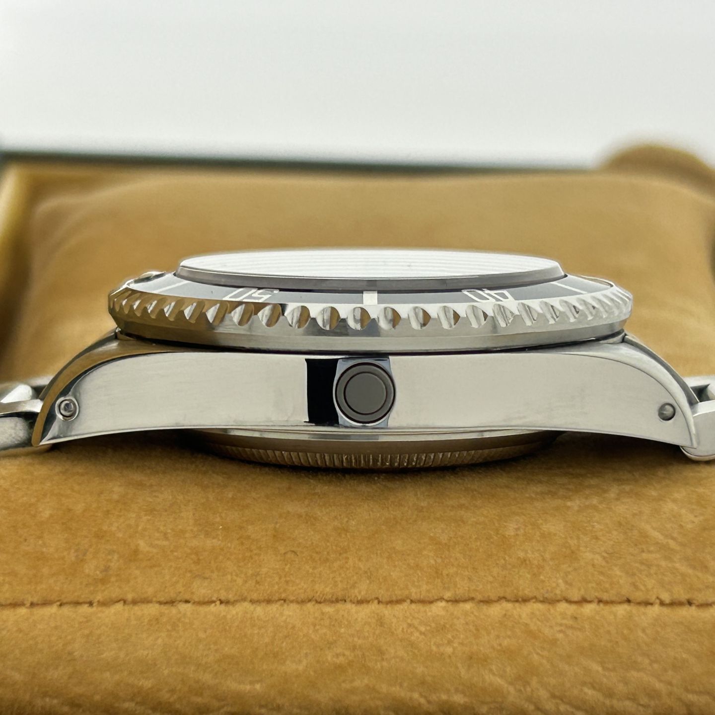 Rolex Sea-Dweller 4000 16600 - (4/8)