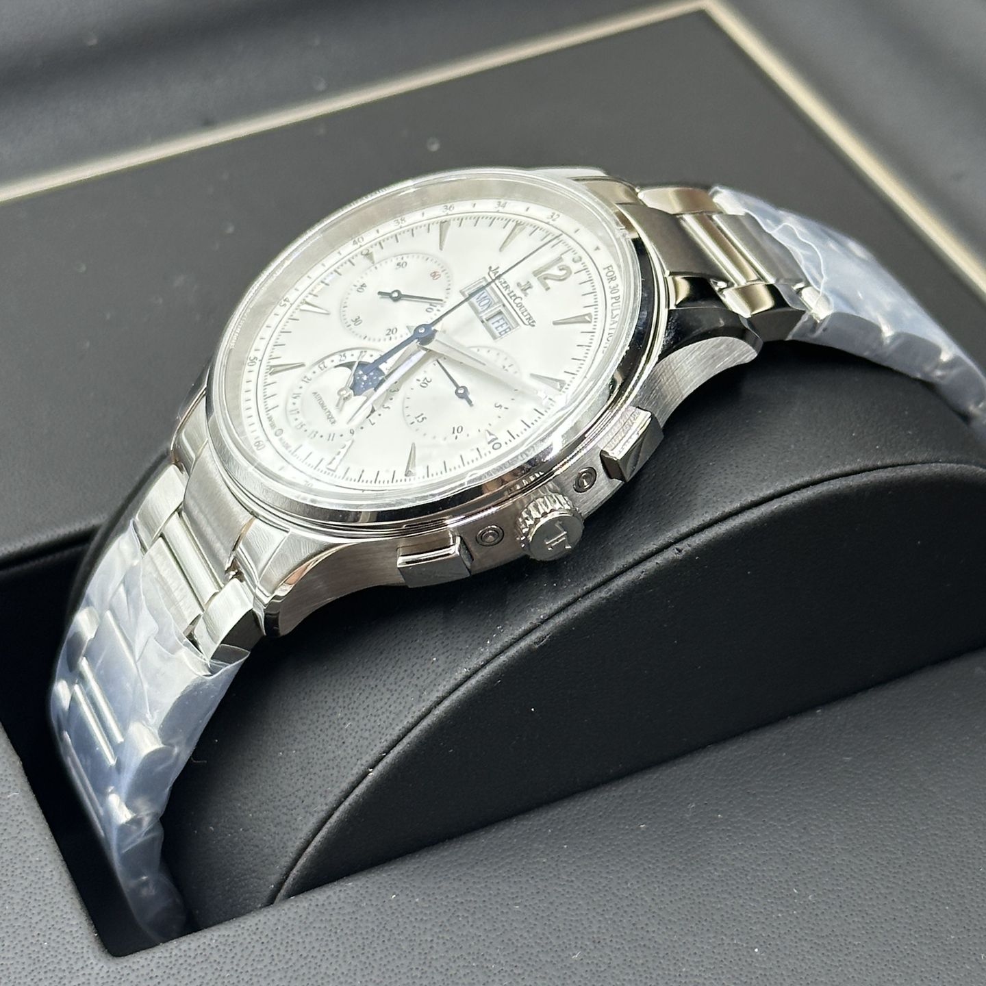 Jaeger-LeCoultre Master Control Q413813J (2023) - White dial 40 mm Steel case (6/8)