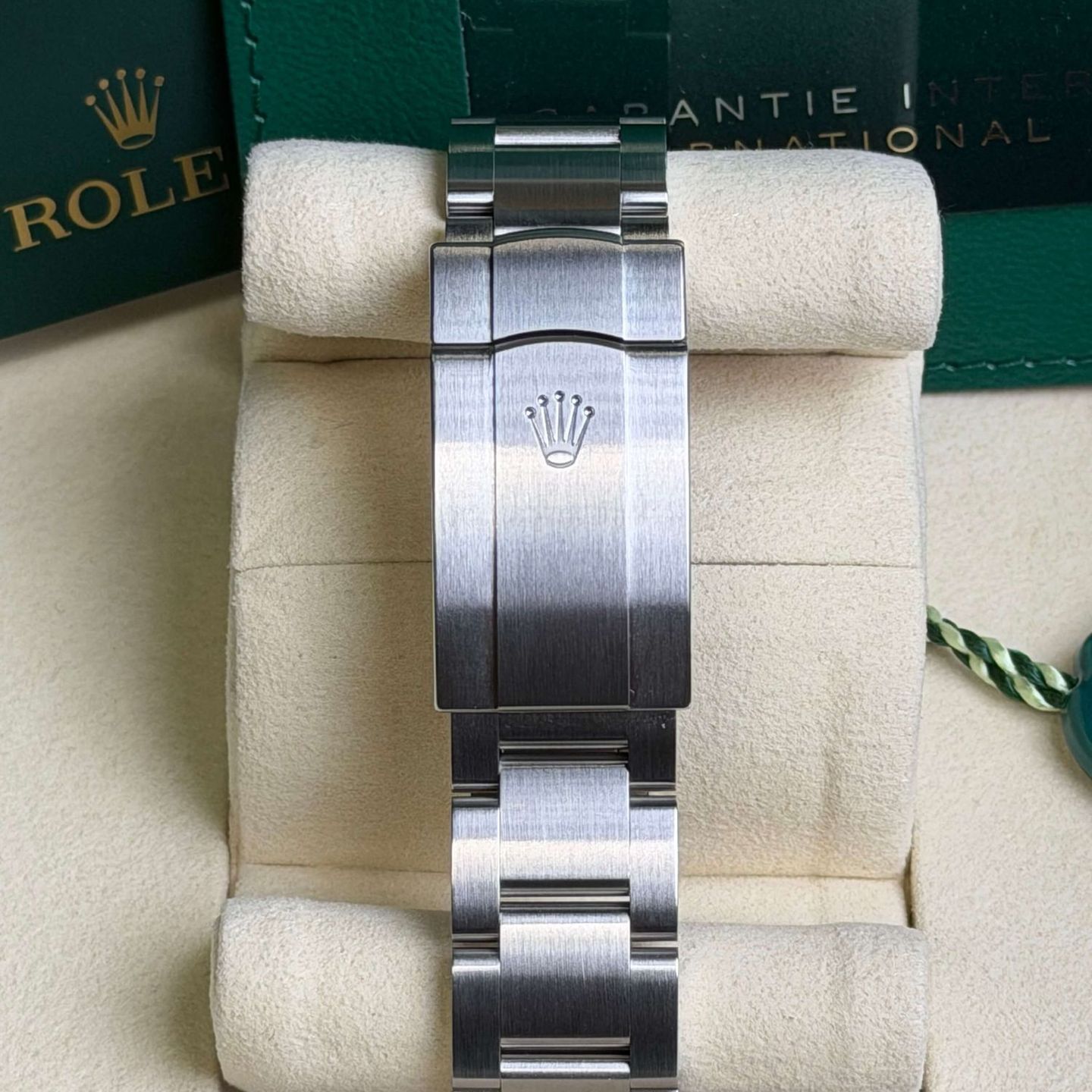 Rolex Oyster Perpetual 36 126000 - (7/7)