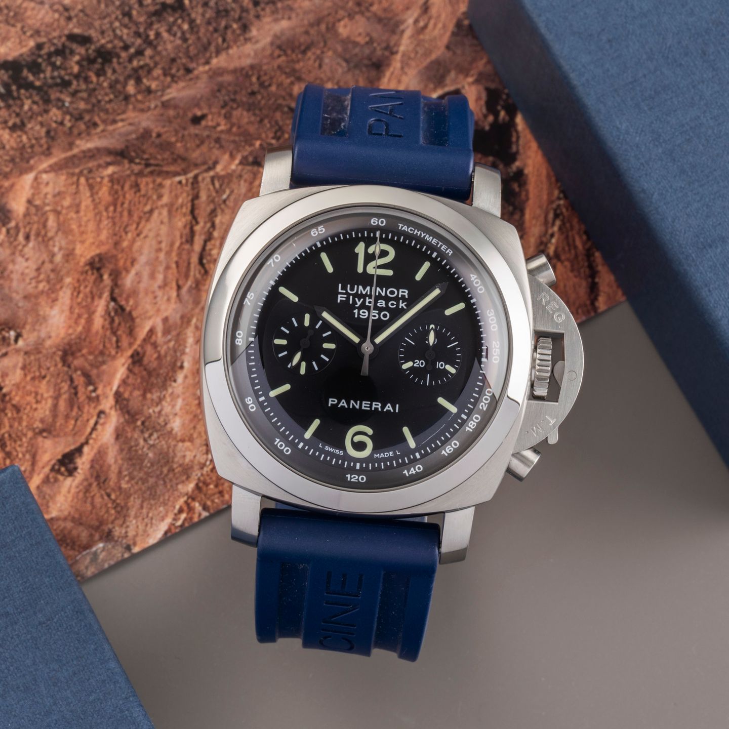 Panerai Luminor 1950 3 Days Chrono Flyback PAM00212 - (1/8)