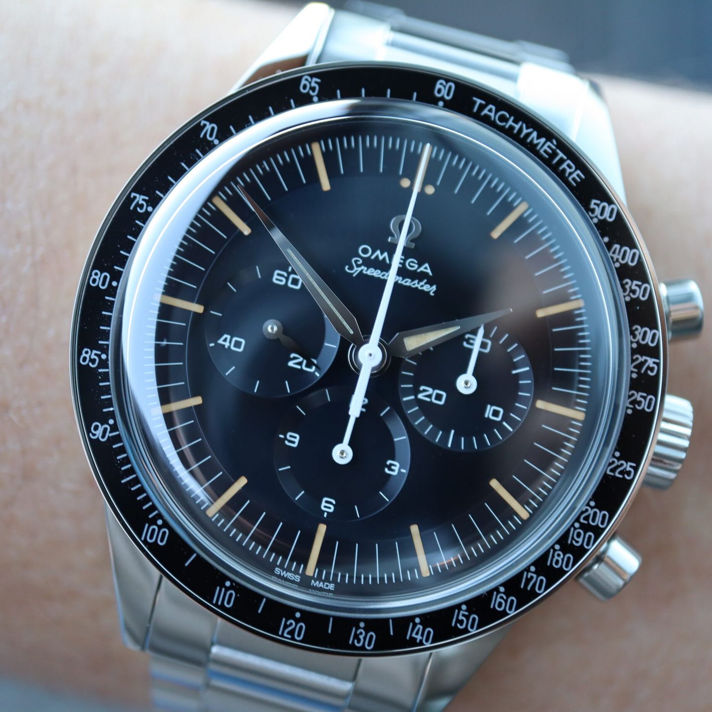 Omega Speedmaster 310.30.40.50.06.001 - (1/8)