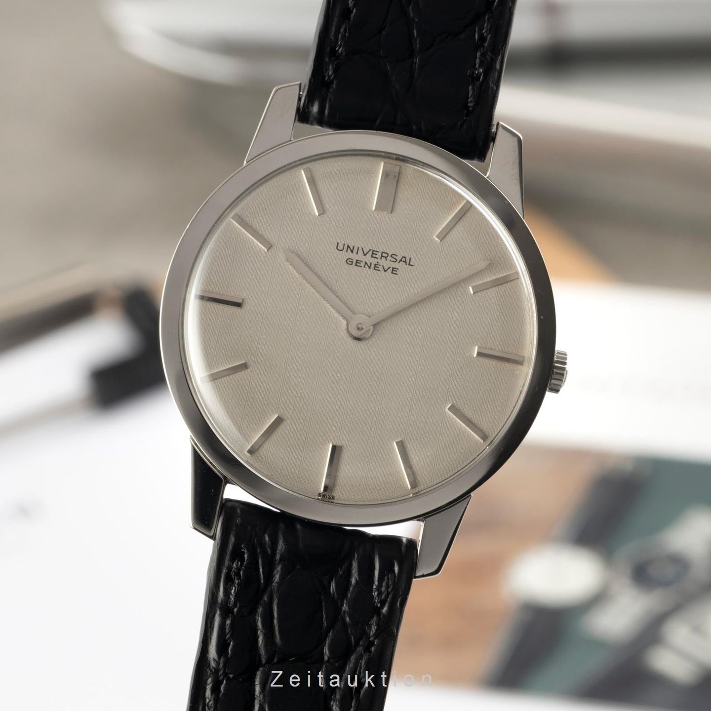Universal Genève Vintage 842101 - (1/8)