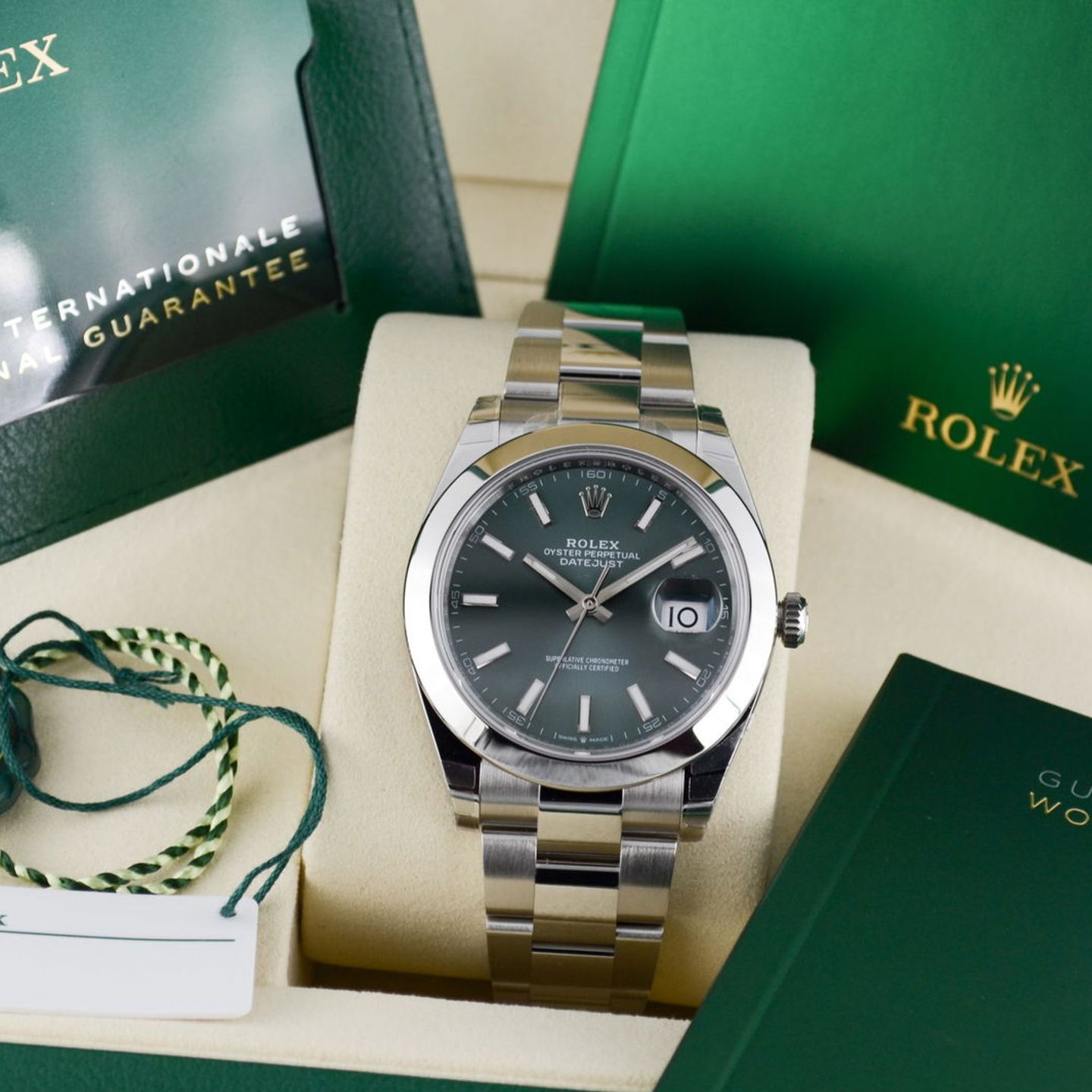 Rolex Datejust 41 126300 (2025) - 41 mm Steel case (7/7)