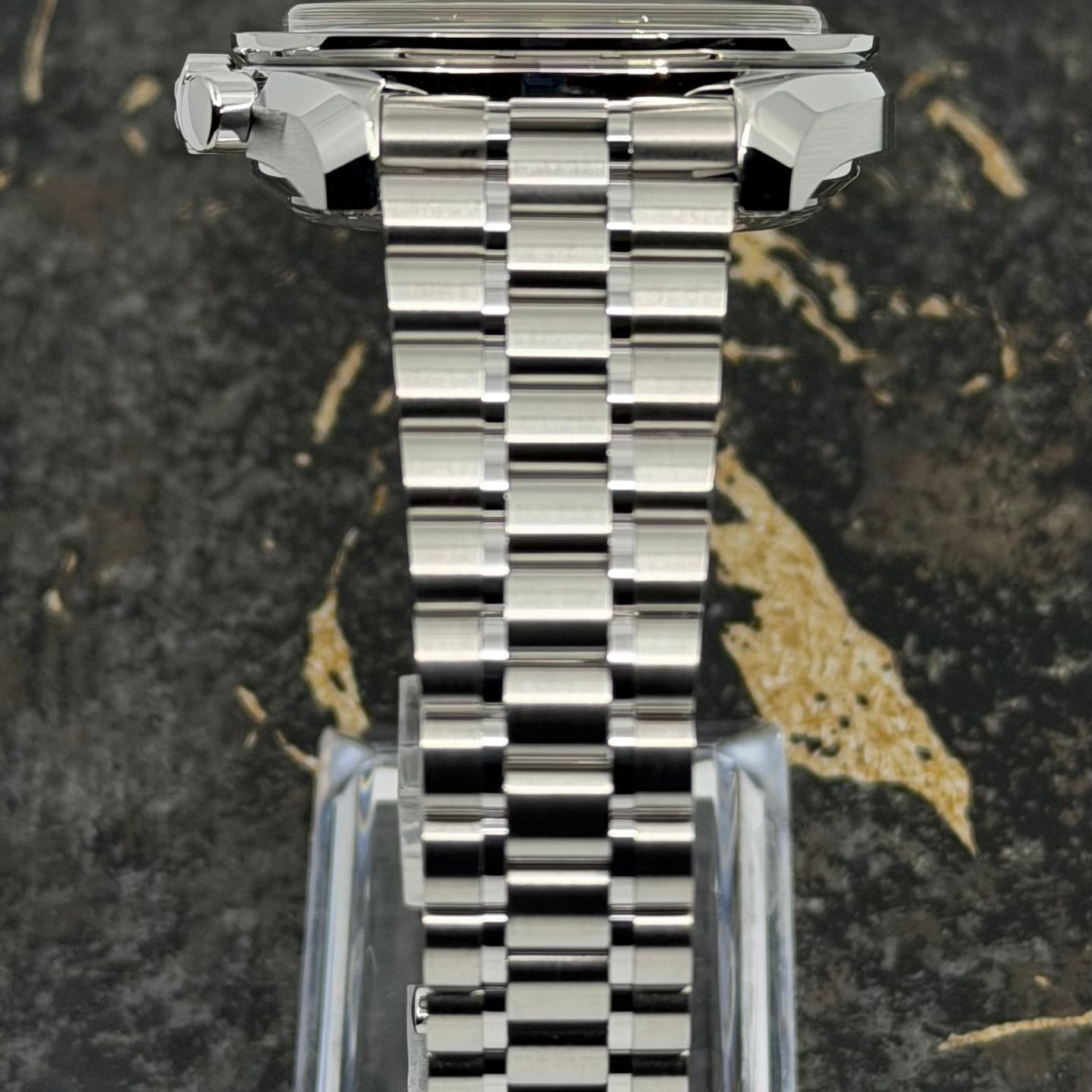 Omega Speedmaster 329.30.44.51.01.003 - (7/8)