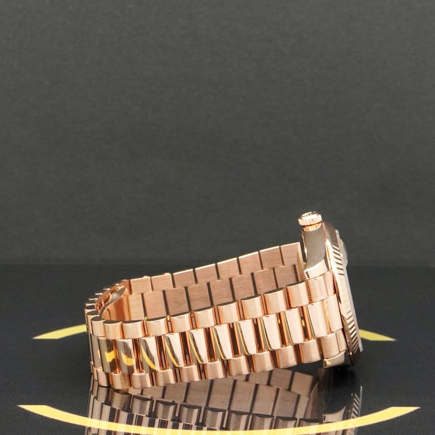 Rolex Day-Date 40 228235 (2016) - Brown dial 40 mm Rose Gold case (6/7)