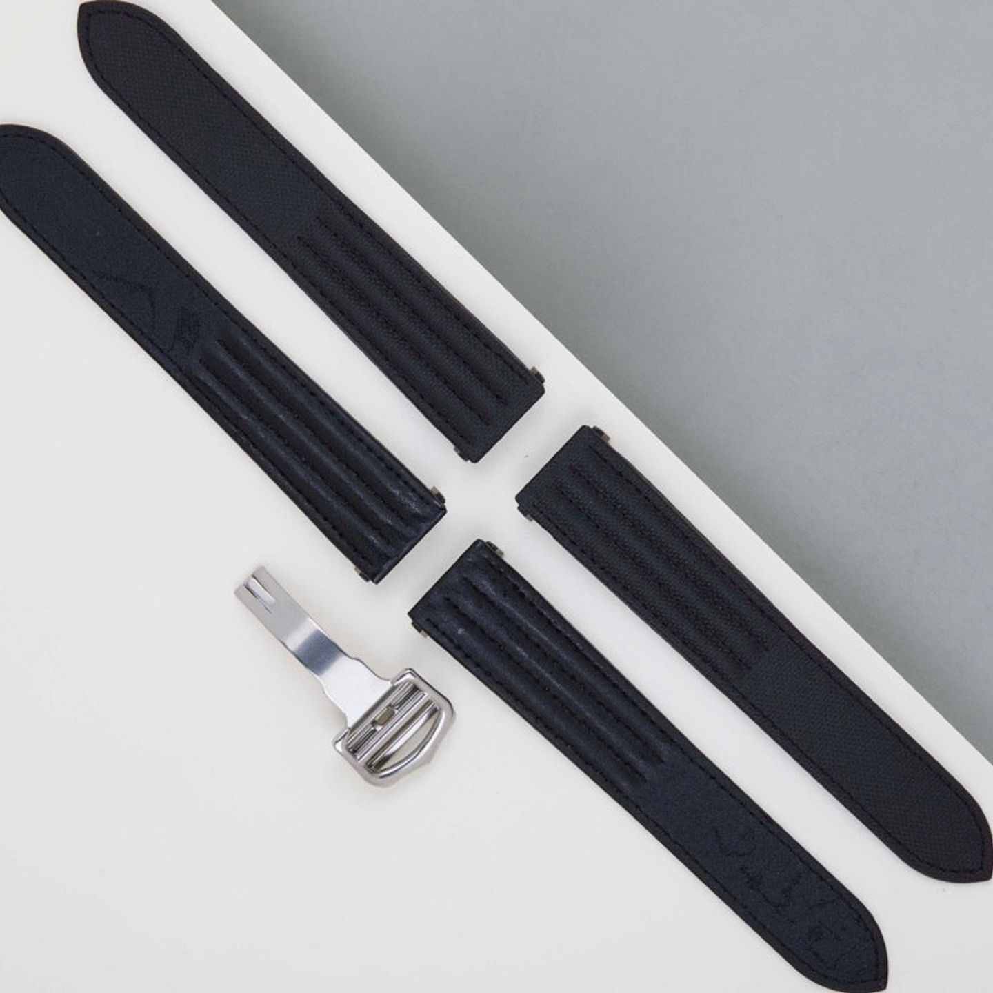 Cartier Roadster W62020X6 (2004) - Zwart wijzerplaat 43mm Staal (7/8)