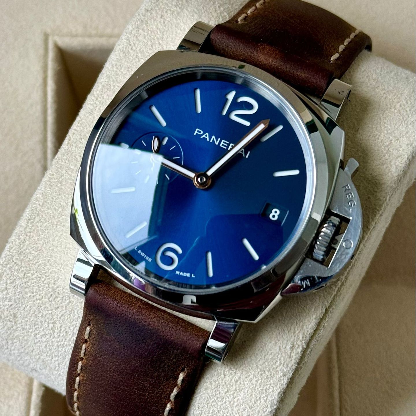 Panerai Luminor Due PAM01123 (2022) - Blauw wijzerplaat 38mm Staal (3/7)