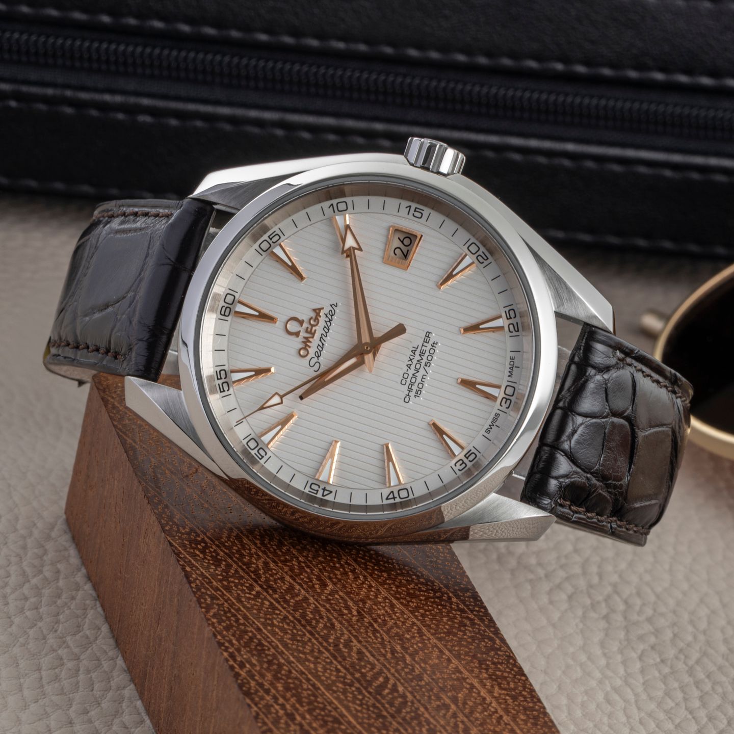 Omega Seamaster Aqua Terra 231.13.42.21.02.002 (2013) - Zilver wijzerplaat 42mm Staal (2/8)