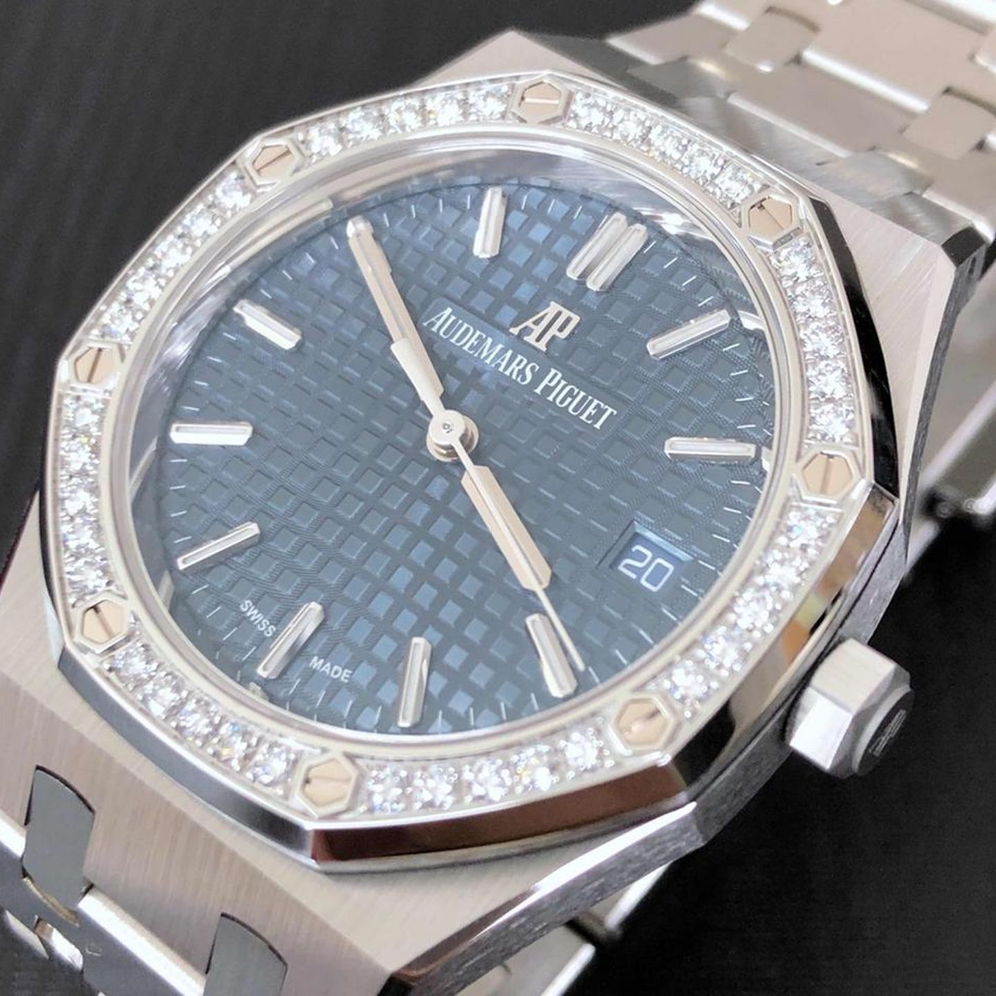 Audemars Piguet Royal Oak 77351ST.ZZ.1261ST.01 - (7/10)