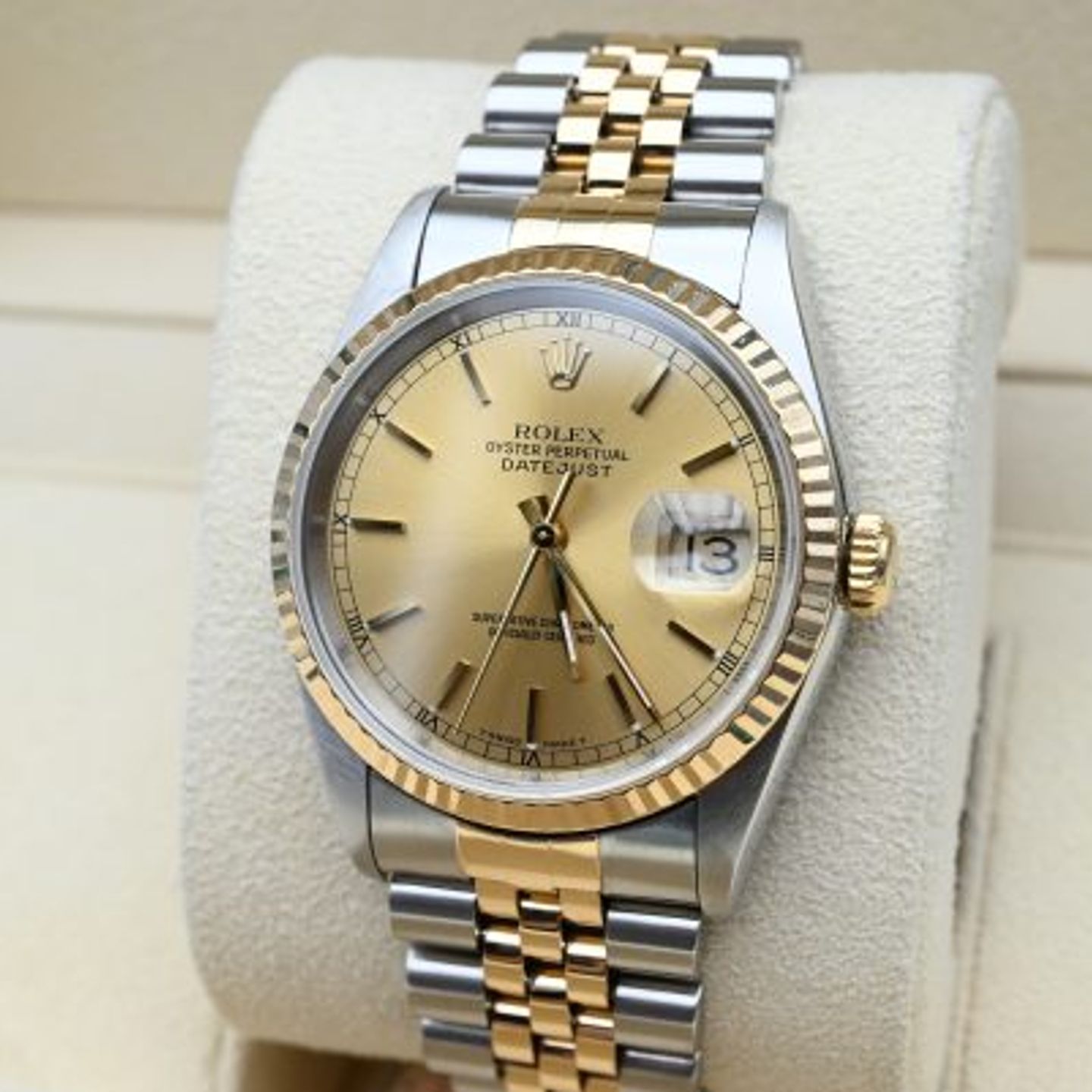 Rolex Datejust 36 16233 (1997) - Champagne dial 36 mm Gold/Steel case (7/8)