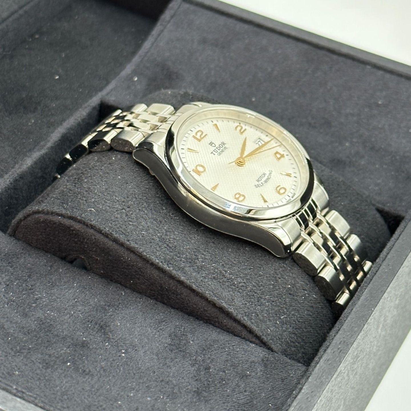 Tudor 1926 91450-0001 - (4/8)