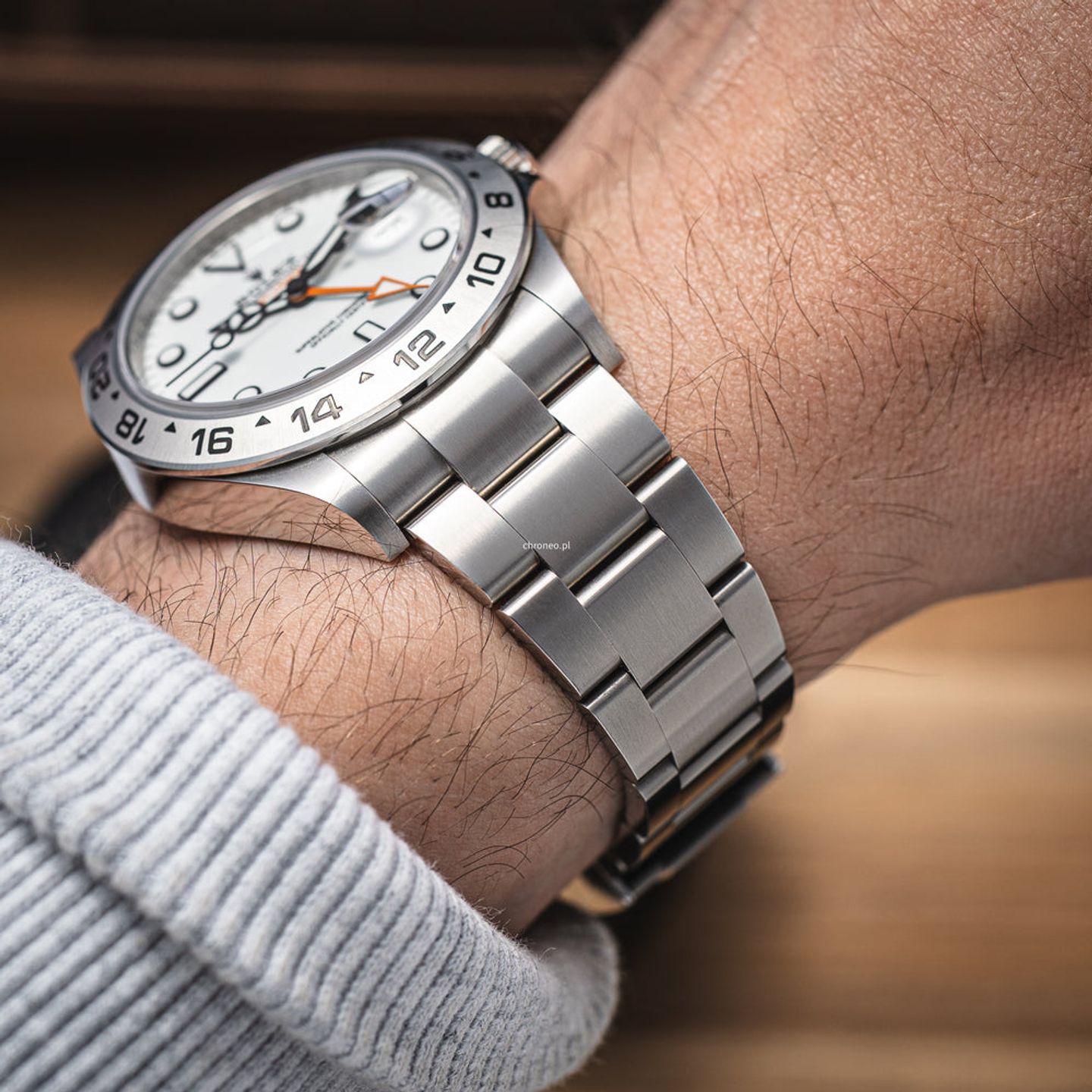 Rolex Explorer II 226570 - (6/8)