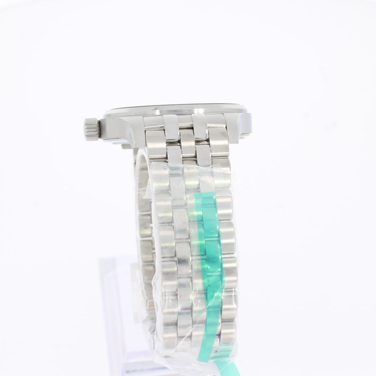 IWC Pilot Mark IW328204 (2025) - Blue dial 40 mm Steel case (4/4)