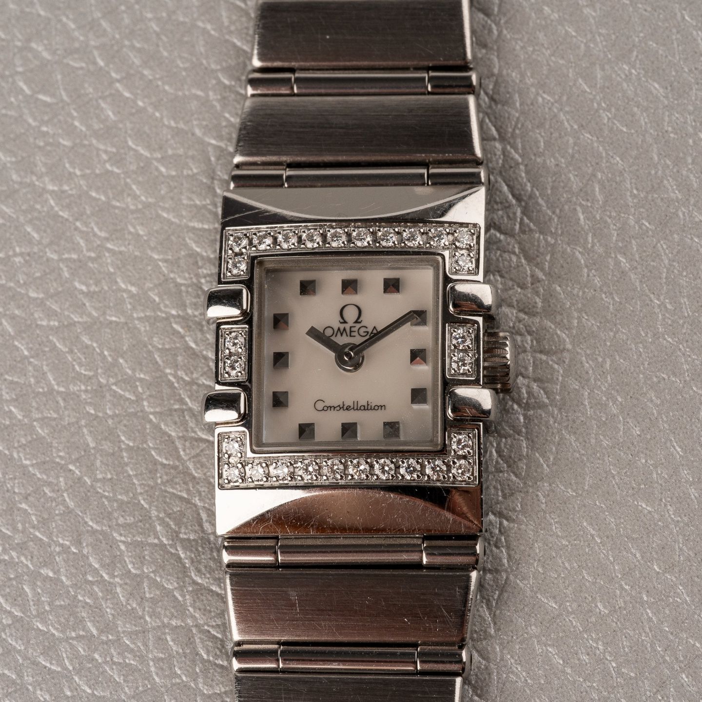 Omega Constellation 1537.71 - (5/8)