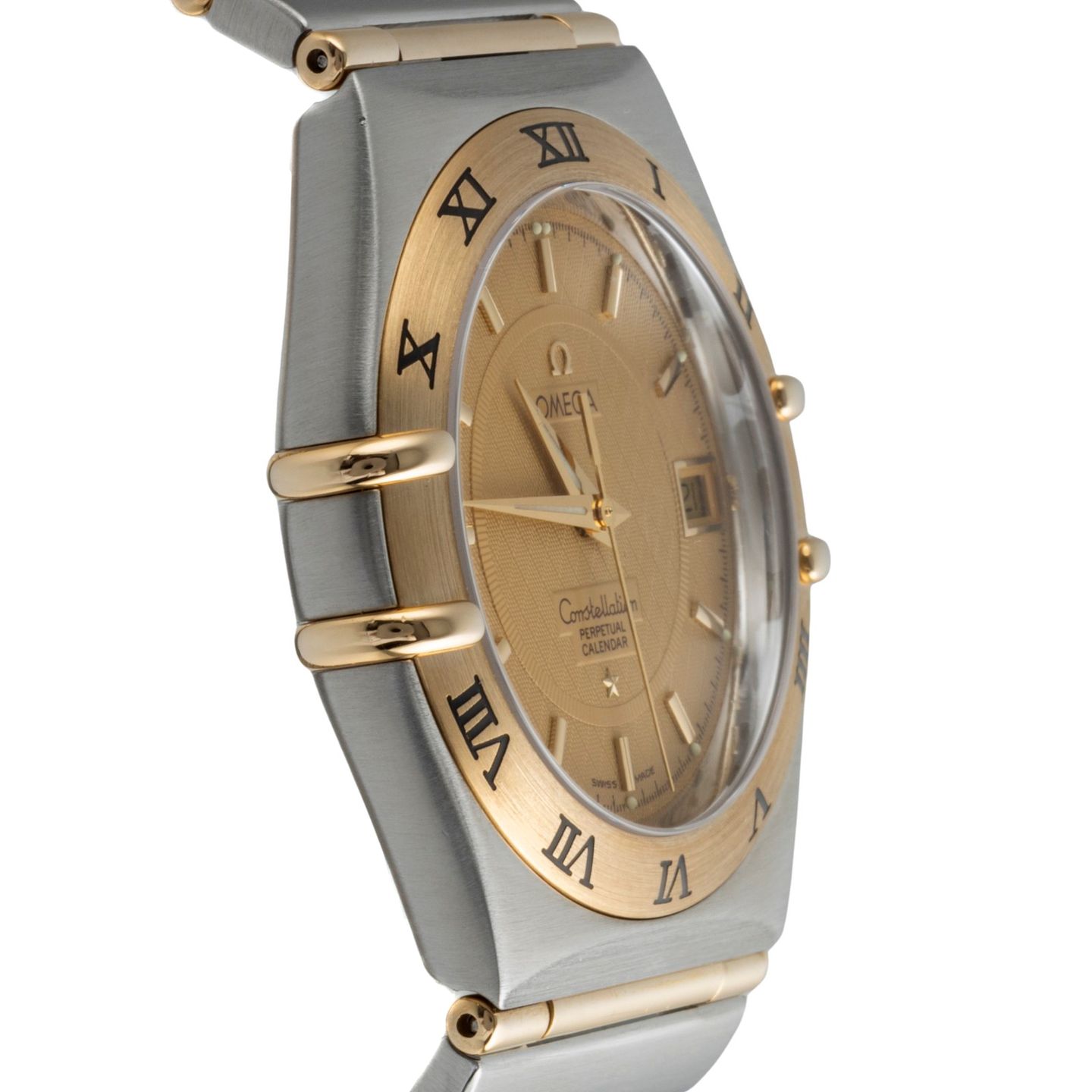 Unknown Unknown 1252.10.00  396.1202 (2000) - (7/8)