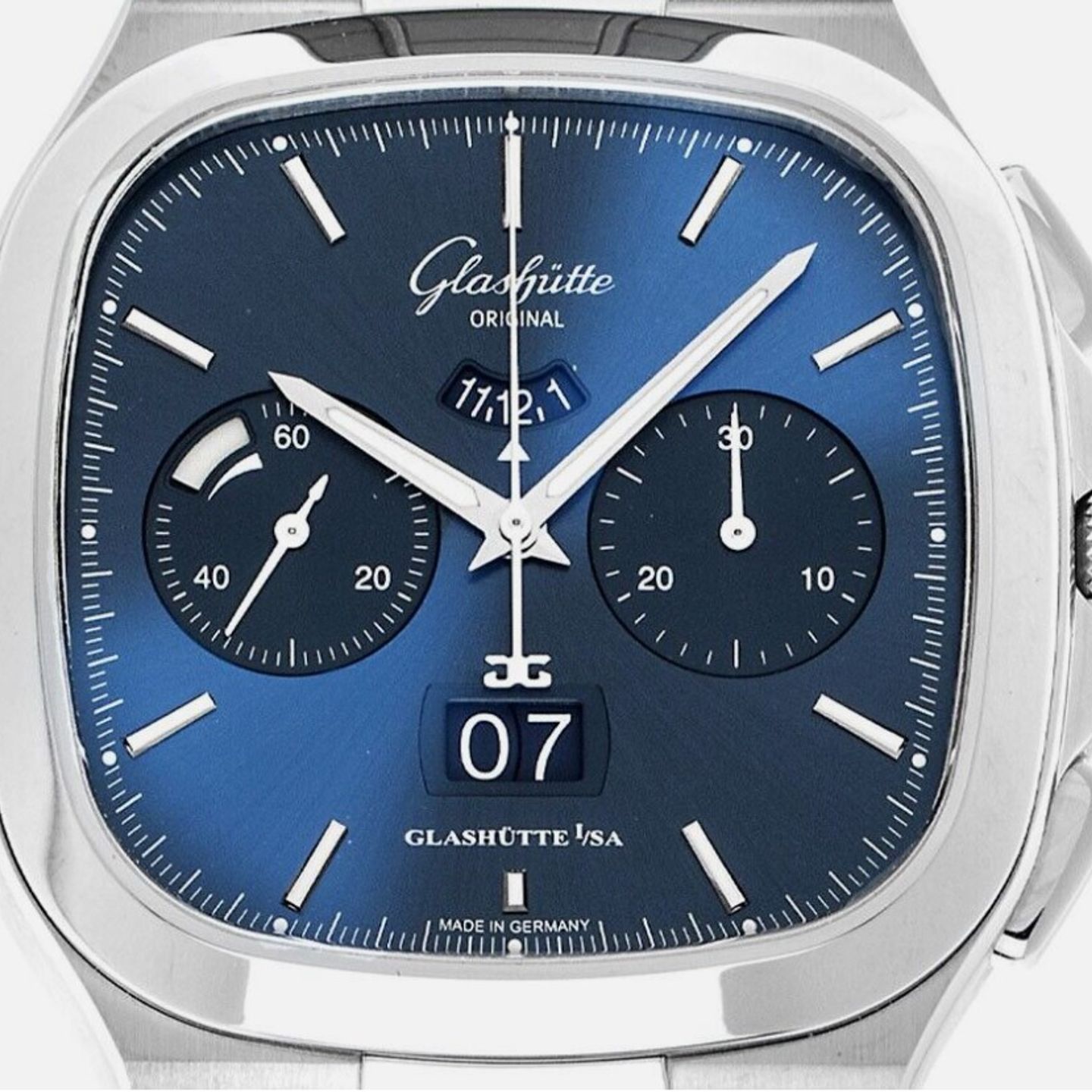 Glashütte Original Senator Chronograph Panorama Date 1-37-02-08-02-63 (2024) - Blauw wijzerplaat 40mm Staal (1/1)