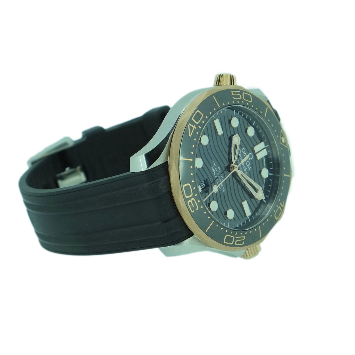 Omega Seamaster Diver 300 M 210.22.42.20.01.002 (2025) - Black dial 42 mm Steel case (3/4)