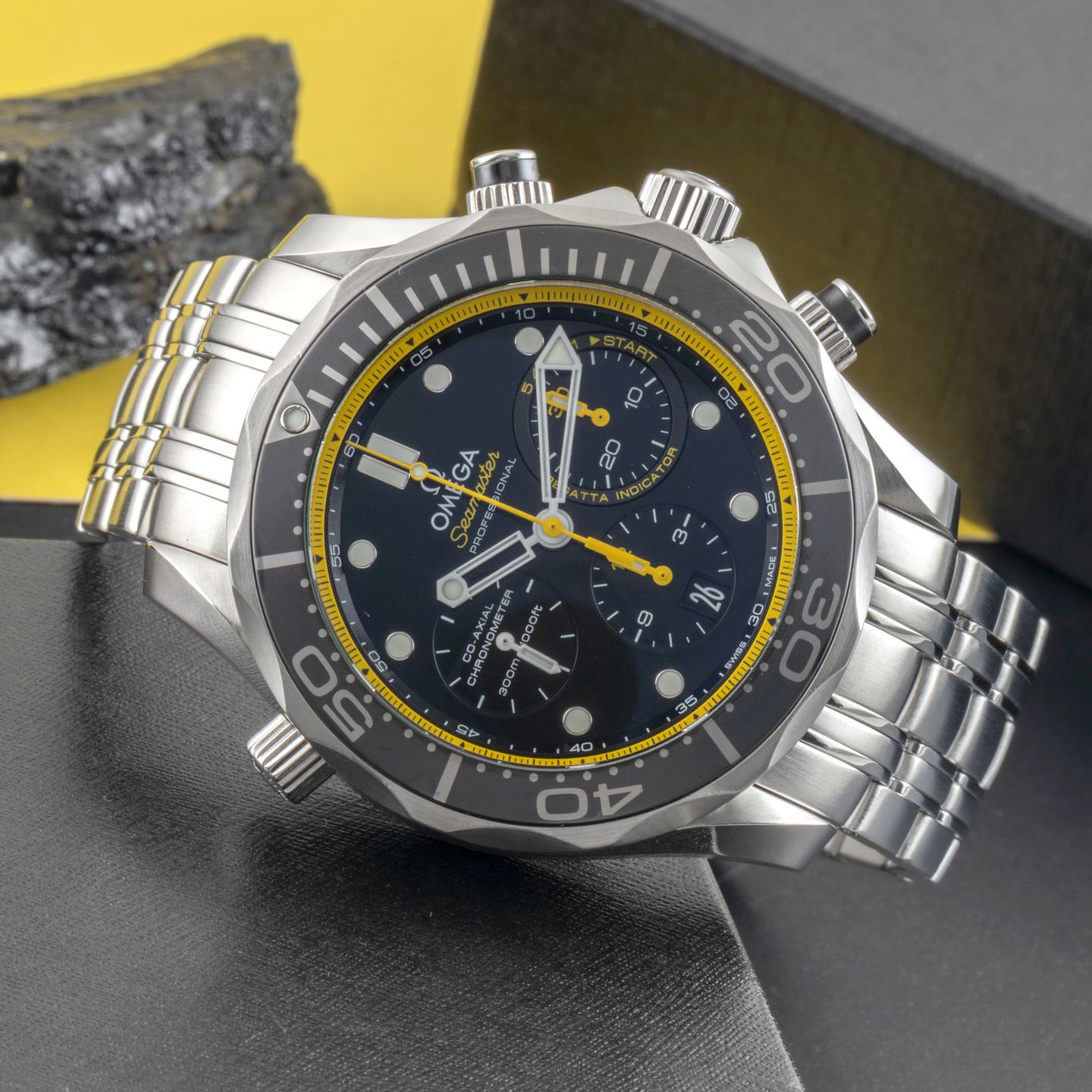 Omega Seamaster Diver 300 M 212.30.44.50.01.002 (Unknown (random serial)) - Black dial 44 mm Steel case (2/8)