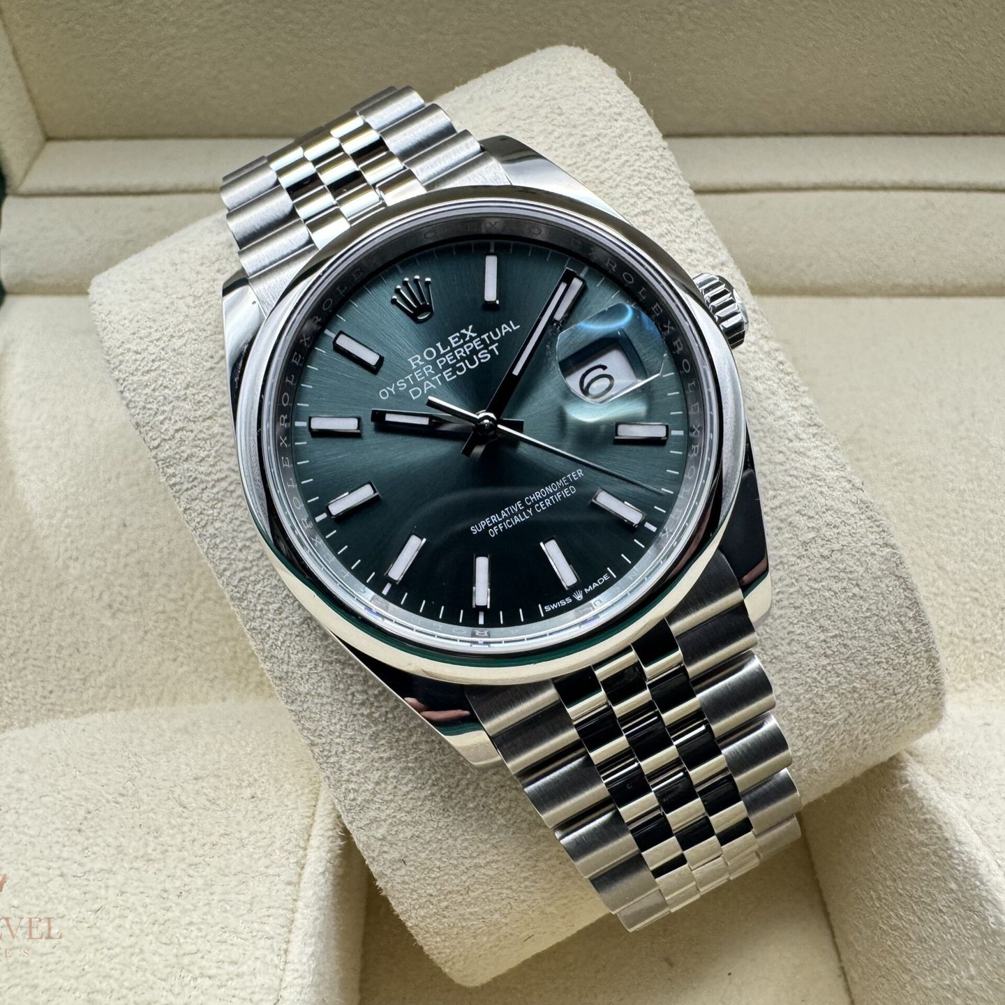 Rolex Datejust 36 126200 (2024) - 36 mm Steel case (1/8)