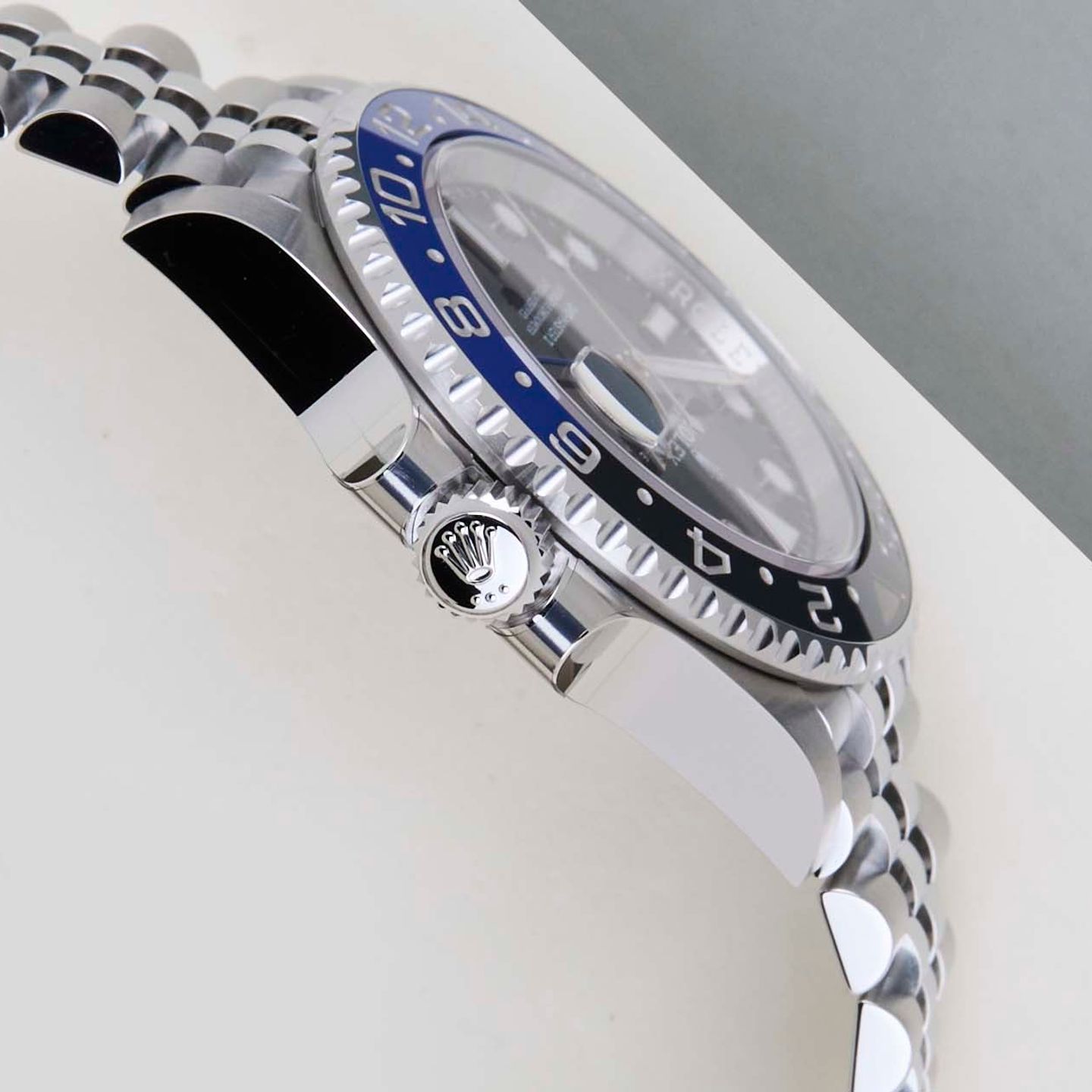 Rolex GMT-Master II 126710BLNR (2026) - Black dial 40 mm Steel case (8/8)