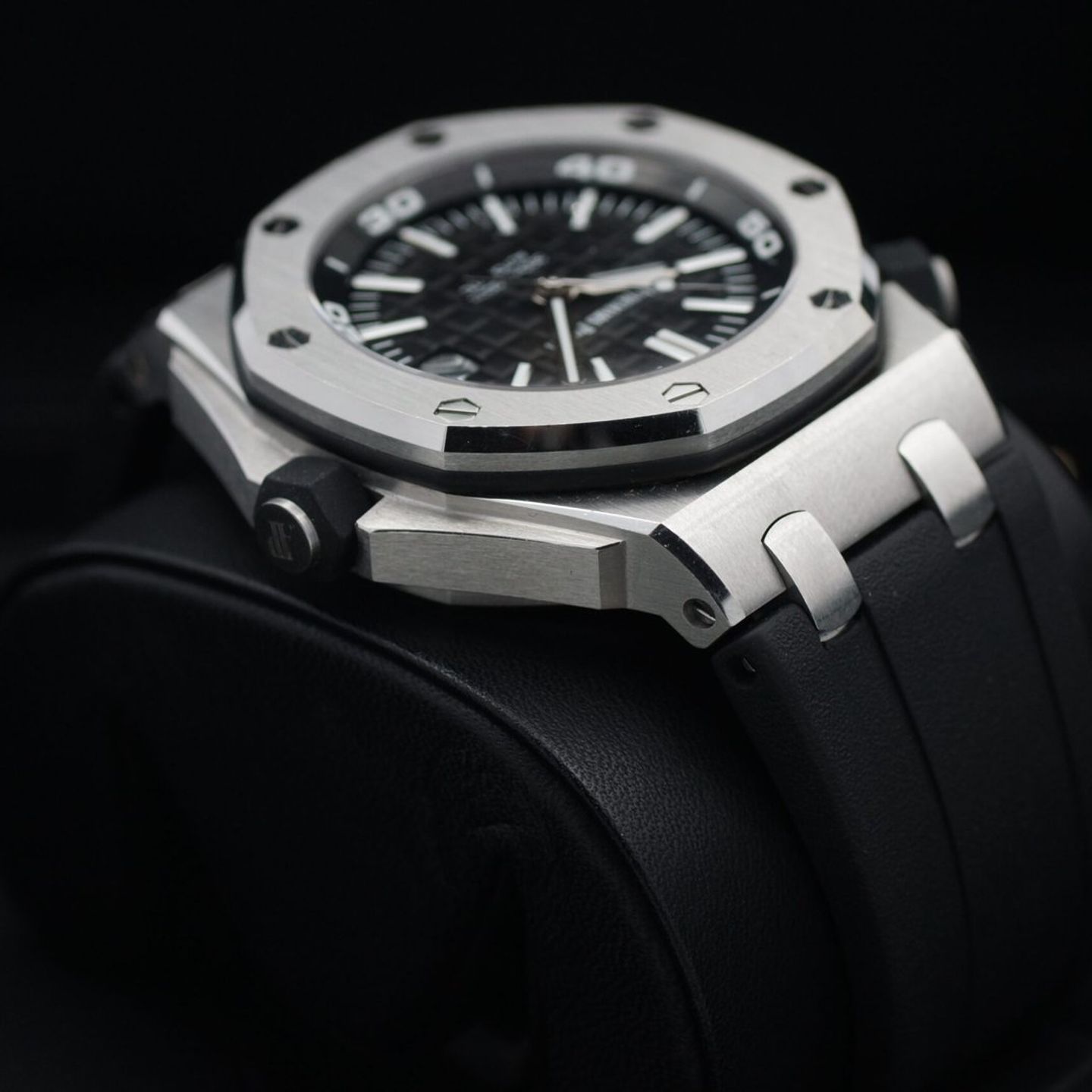 Audemars Piguet Royal Oak Offshore Diver 15710ST - (8/8)