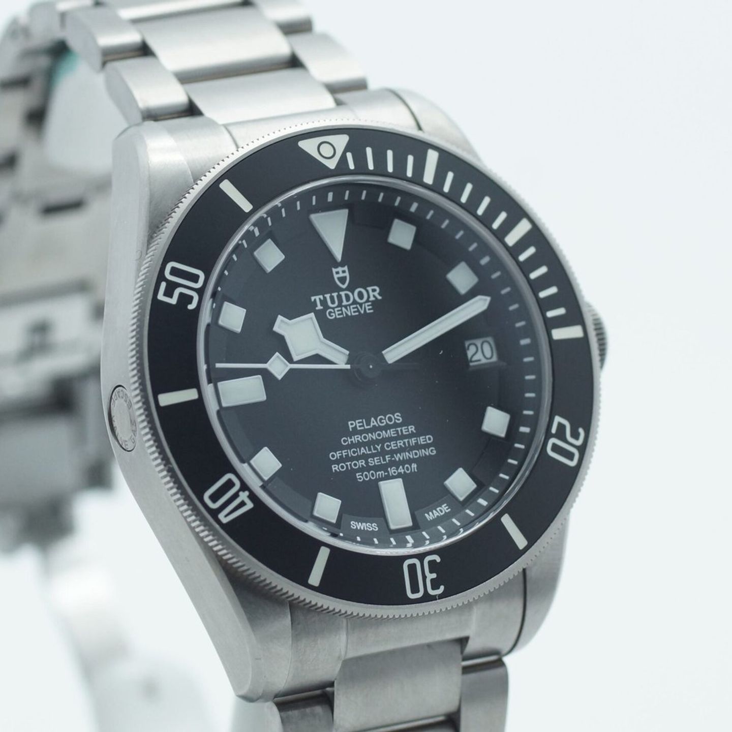 Tudor Pelagos 25600TN (2016) - Black dial 42 mm Titanium case (3/8)