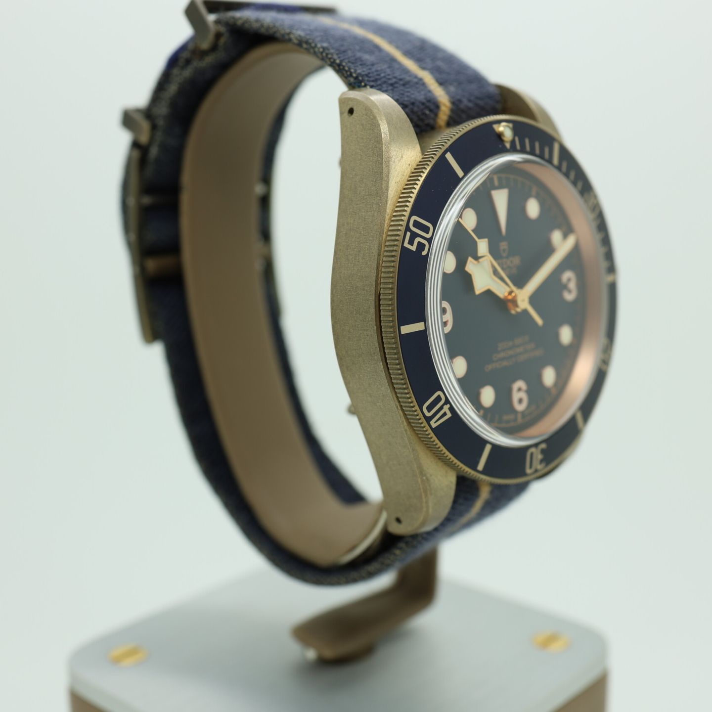 Tudor Black Bay Bronze 79250BB - (4/7)