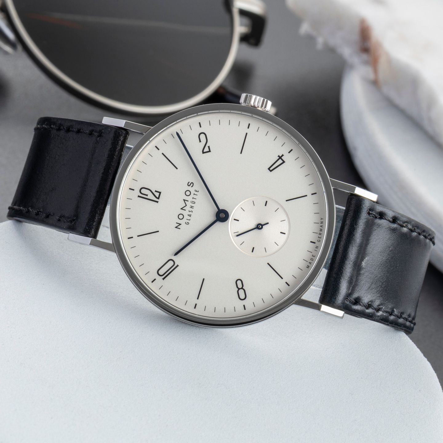 NOMOS Tangente 38 164 - (2/8)