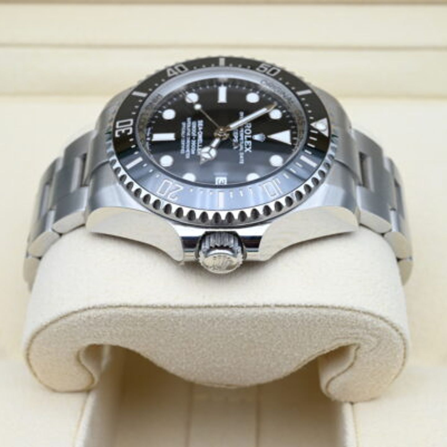 Rolex Sea-Dweller Deepsea 136660 (2024) - Zwart wijzerplaat 44mm Staal (4/6)