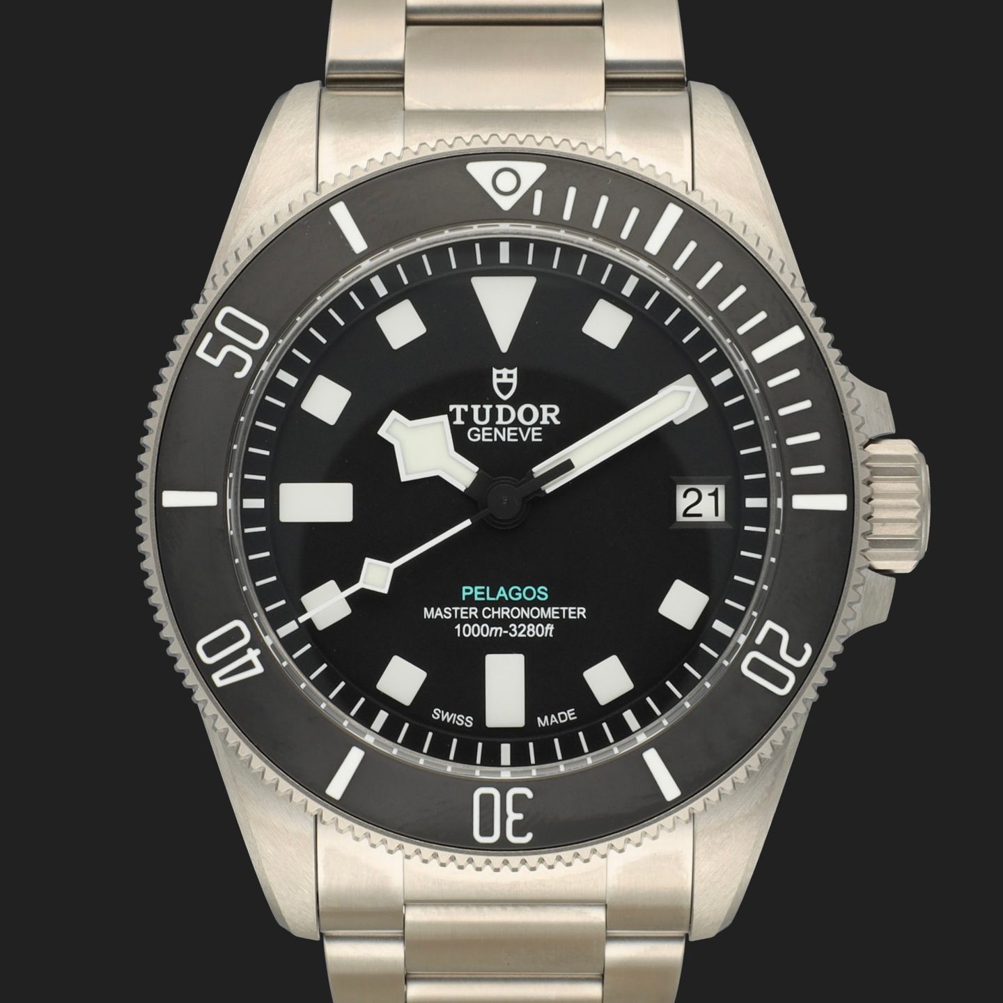 Tudor Pelagos 2543C1A7NU (2026) - Black dial 43 mm Titanium case (2/8)