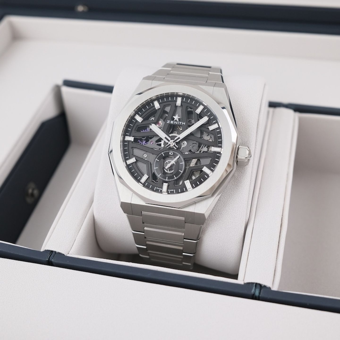 Zenith Defy Skyline 03.9300.3620/78.I001 - (2/8)