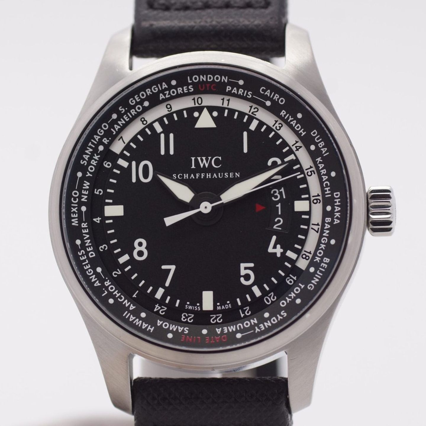 IWC Pilot Worldtimer IW326201 (2012) - Black dial 45 mm Steel case (2/8)